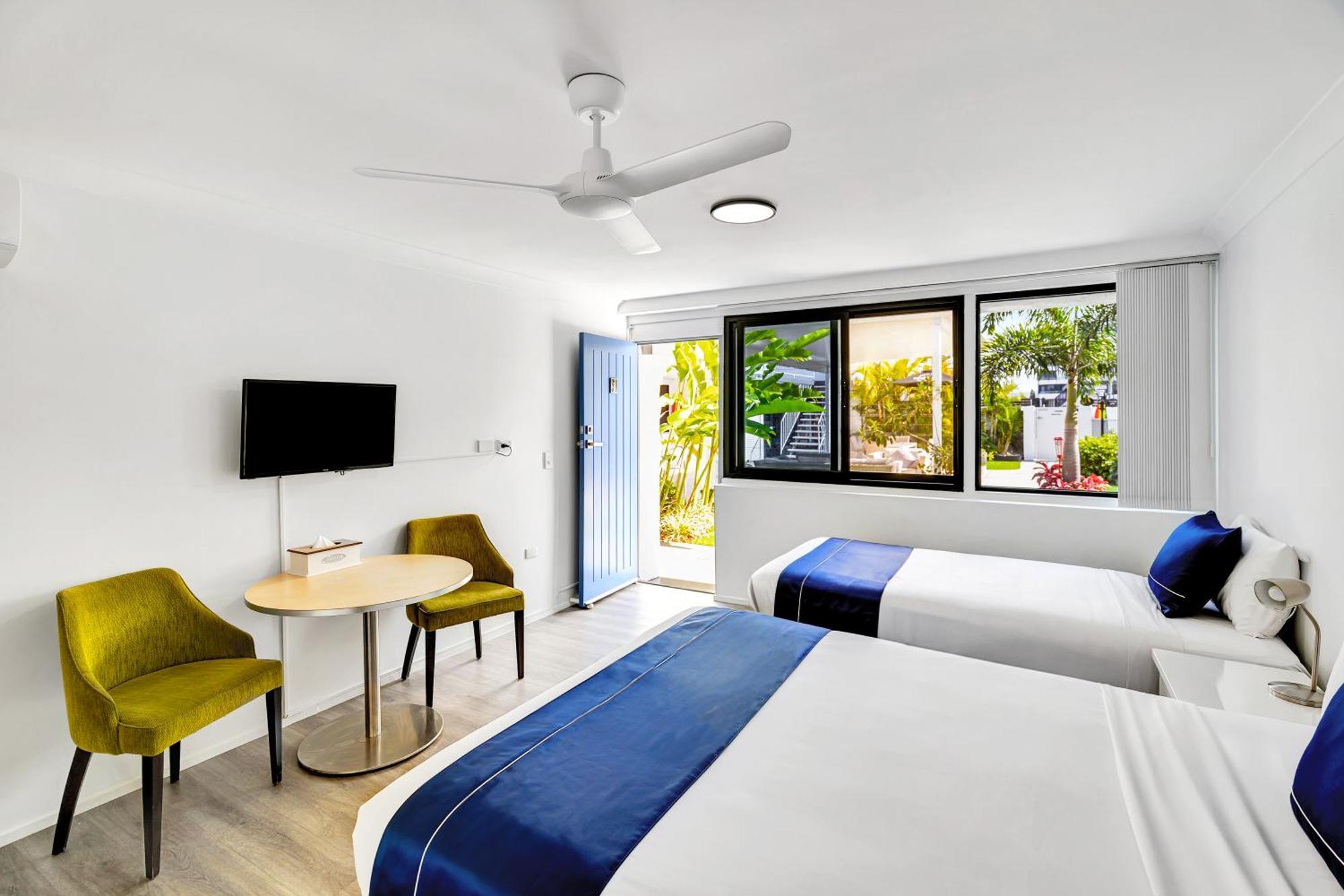 Montego Mermaid Motel Gold Coast