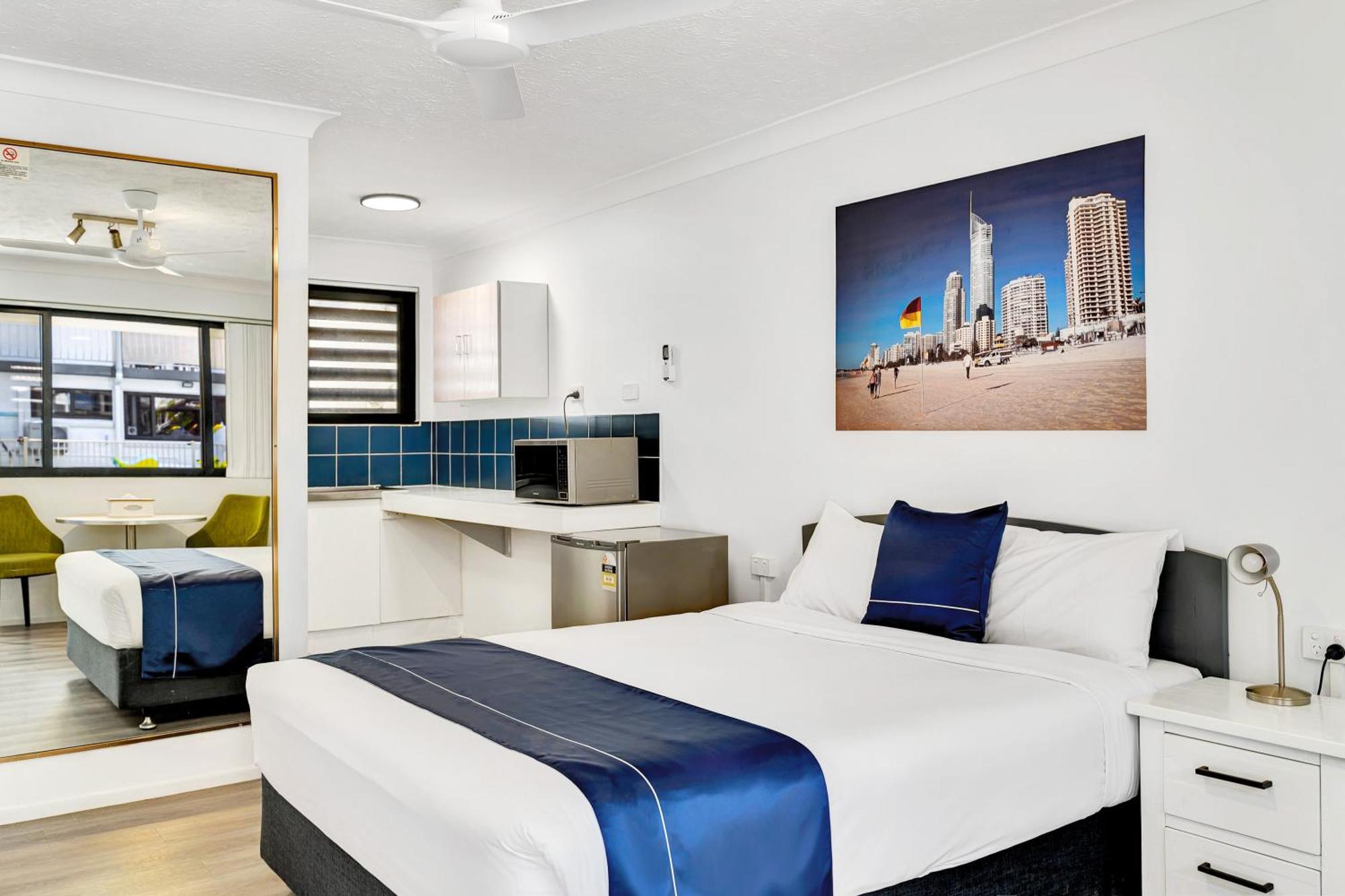 Montego Mermaid Gold Coast
