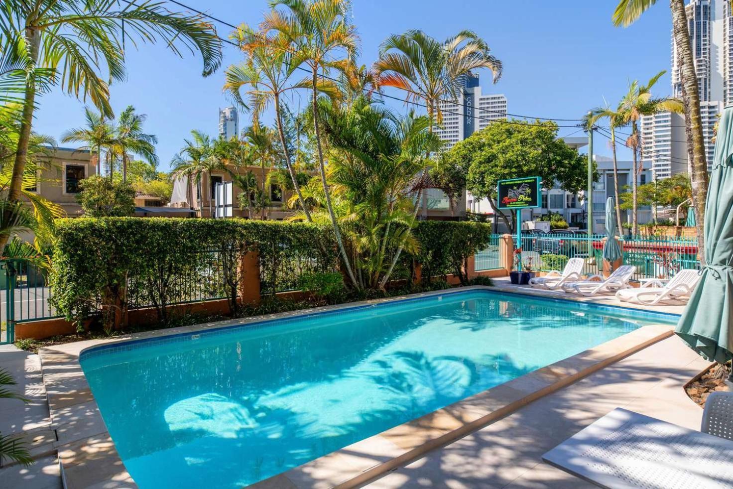 Karana Palms Aparthotel