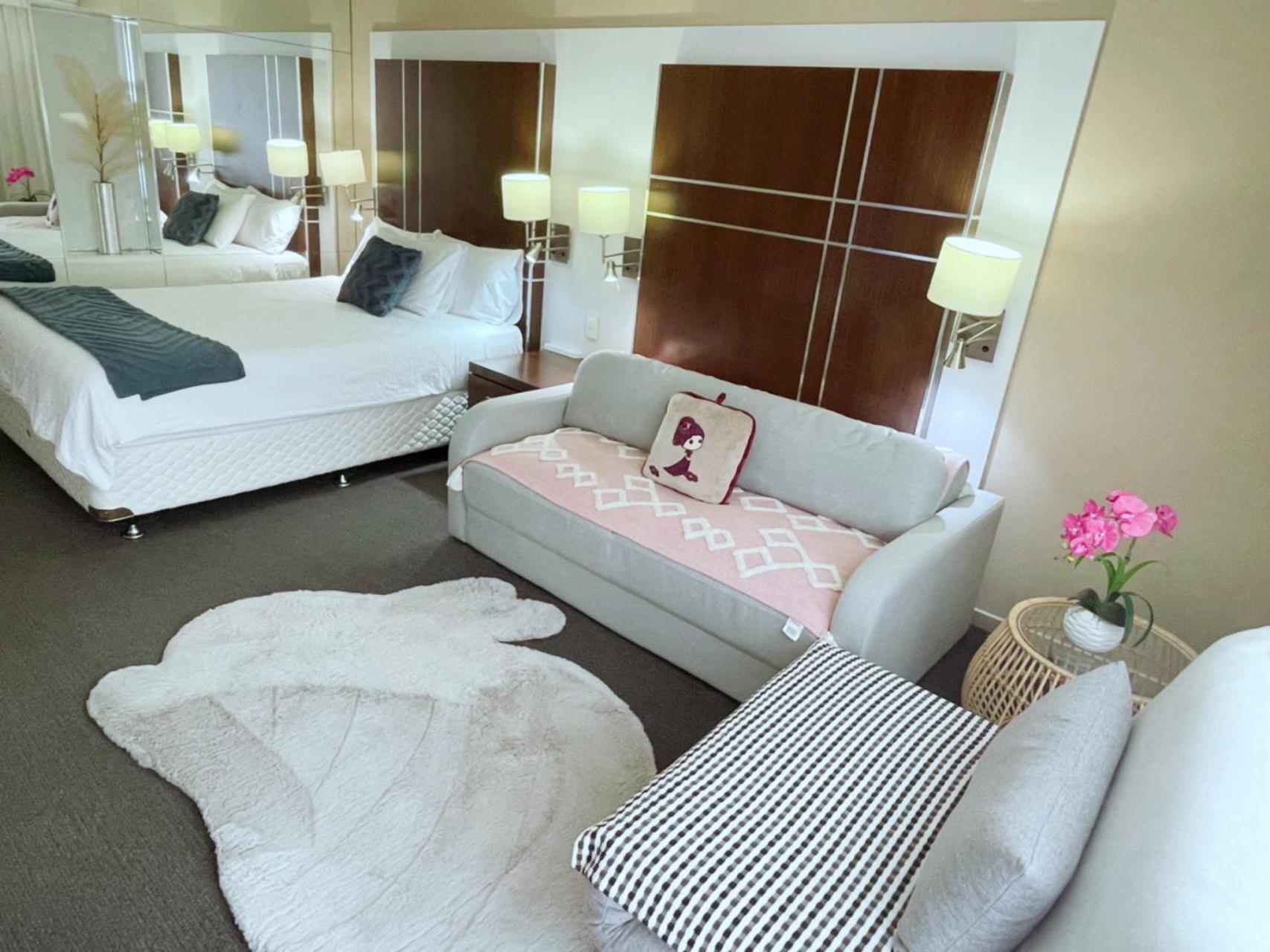 Ocean View In Surfers Paradise Apartment