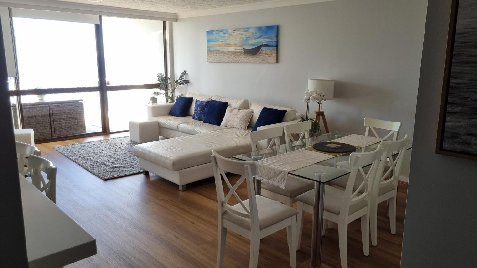 Breakers North Absolute Beachfront - Official Aparthotel Gold Coast