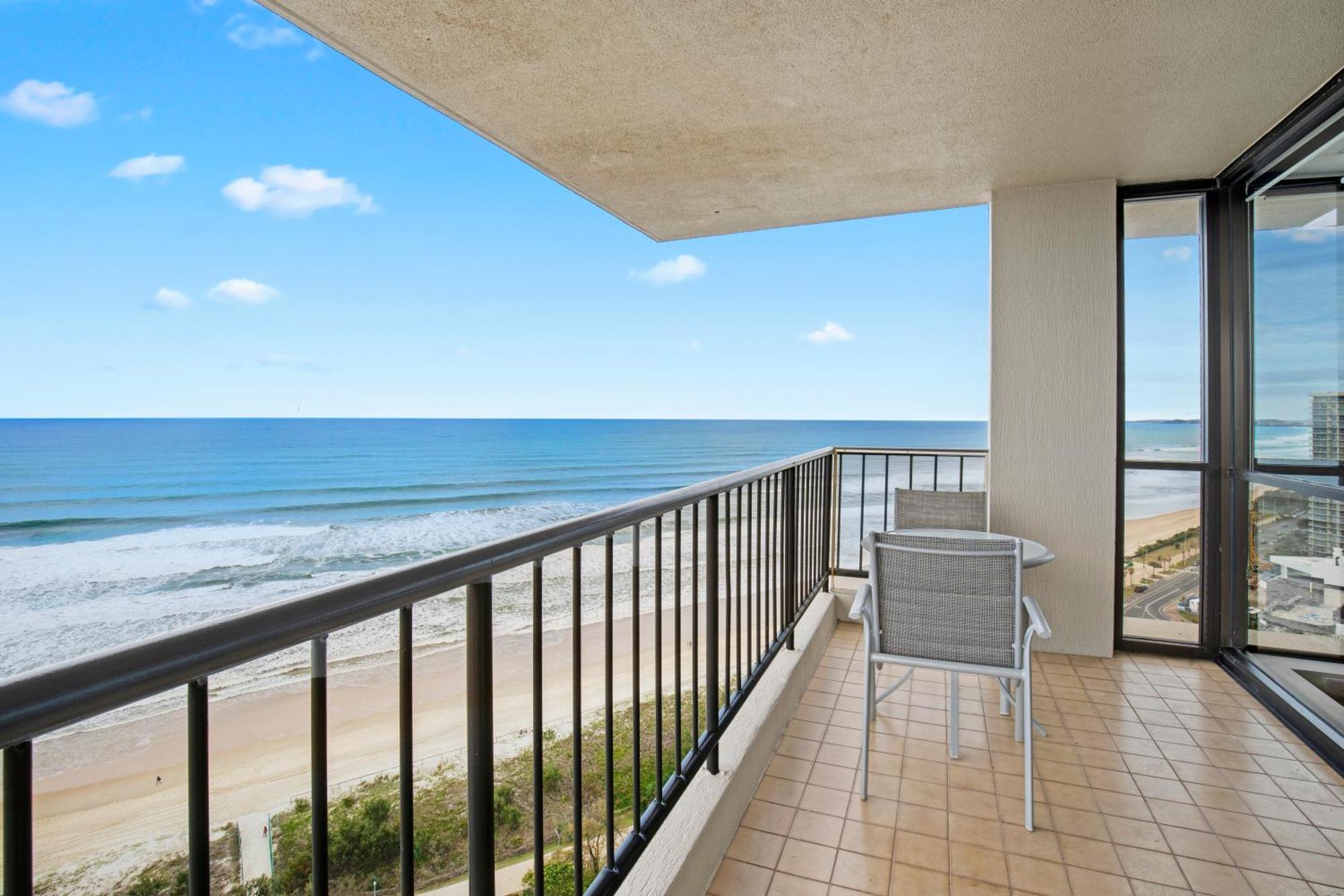 Capricorn One Beachside - Official