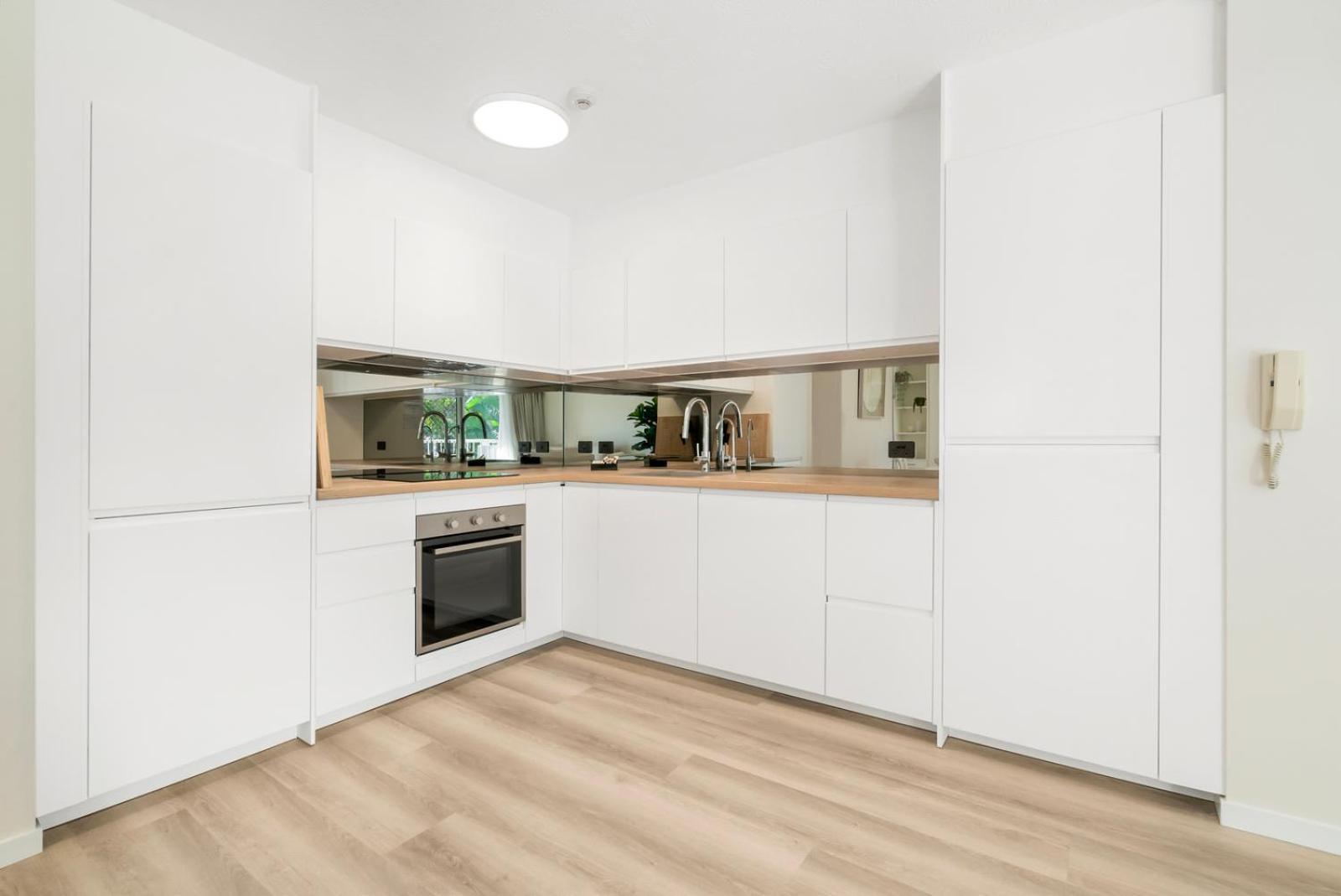 Markham Court 3*