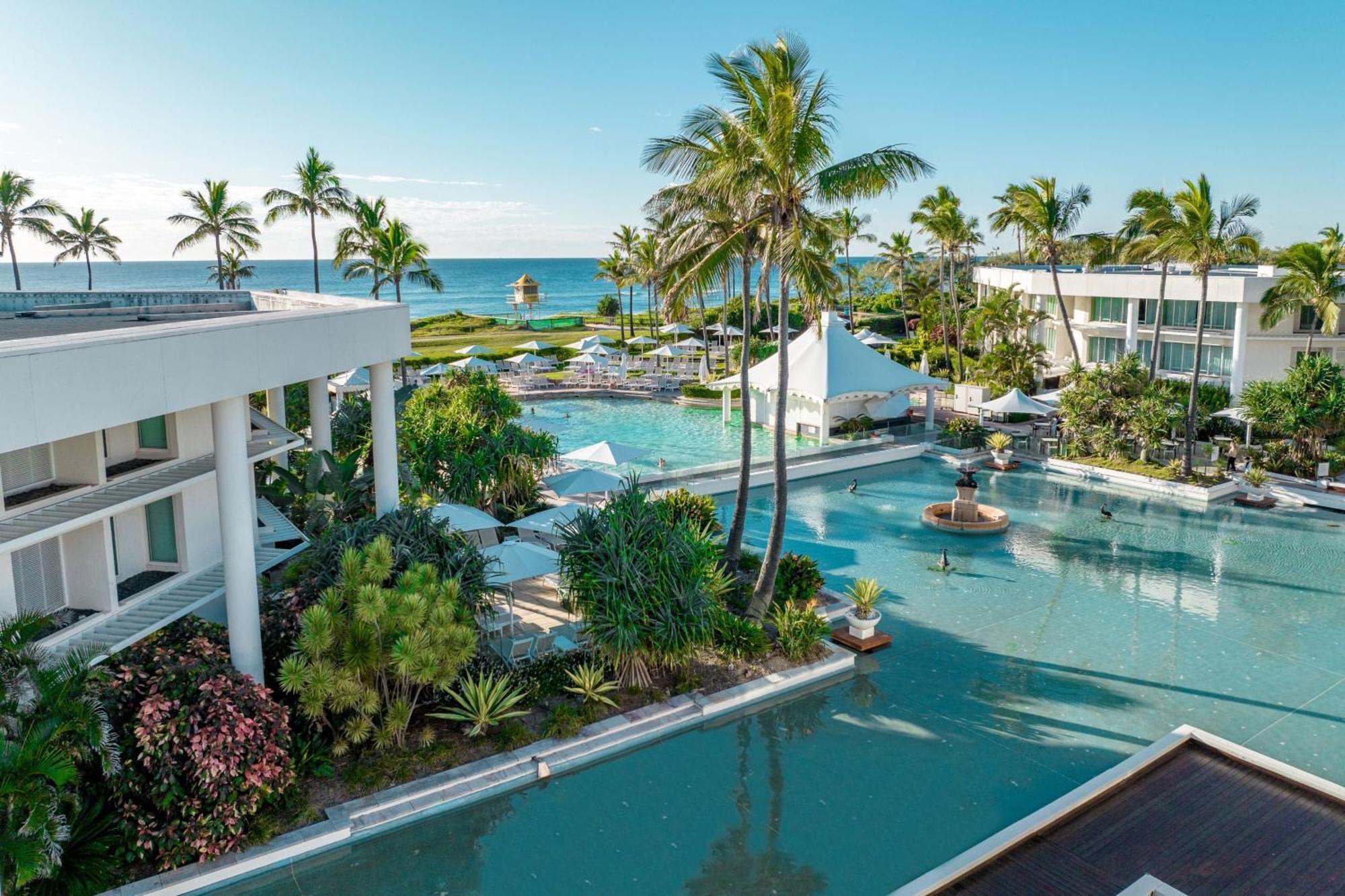 Sheraton Grand Mirage Resort 5*