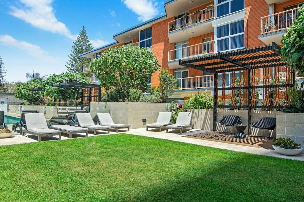 Burleigh Escape With Stunning Sunset Views *