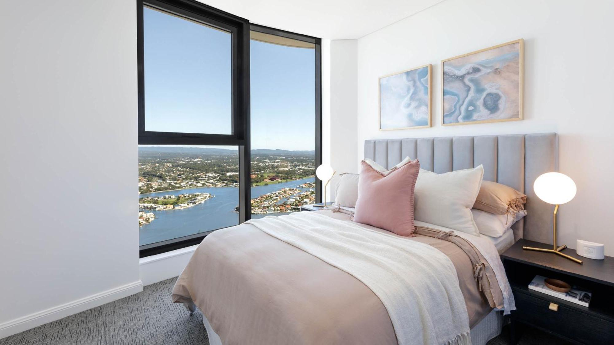 Apartment Surfers Paradise New Beachfront *