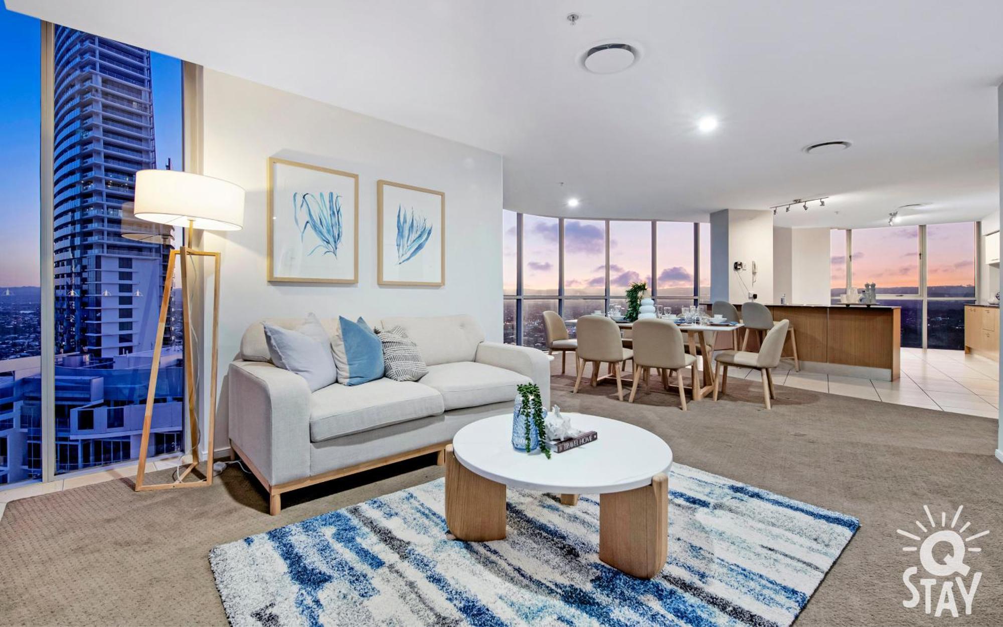 Chevron Renaissance By Vaun Aparthotel