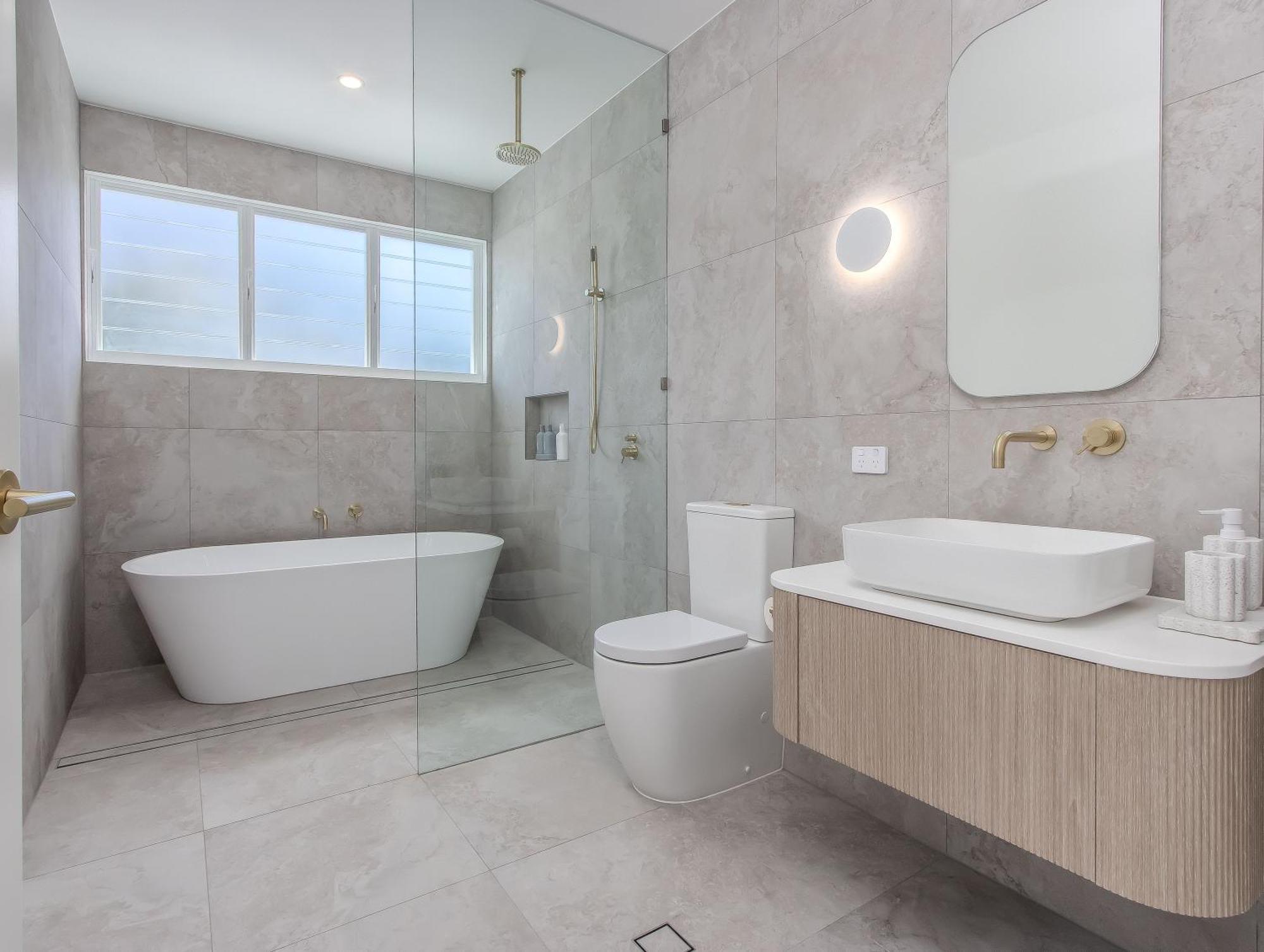 Luxury Mermaid Waters Holiday home Gold Coast