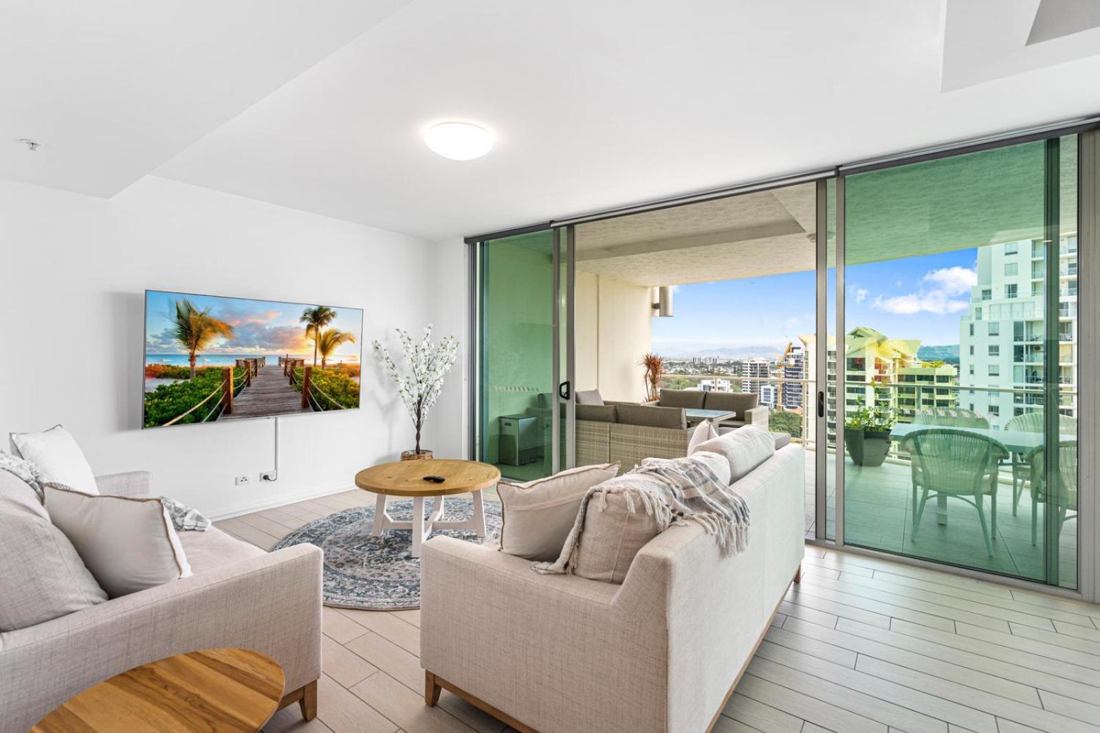 Apartment Wings Penthouse Sleeps 10 - Optimise Gold Coast