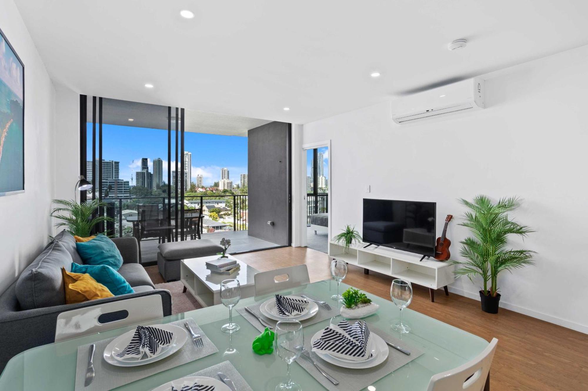 Peninsular Aparthotel Gold Coast