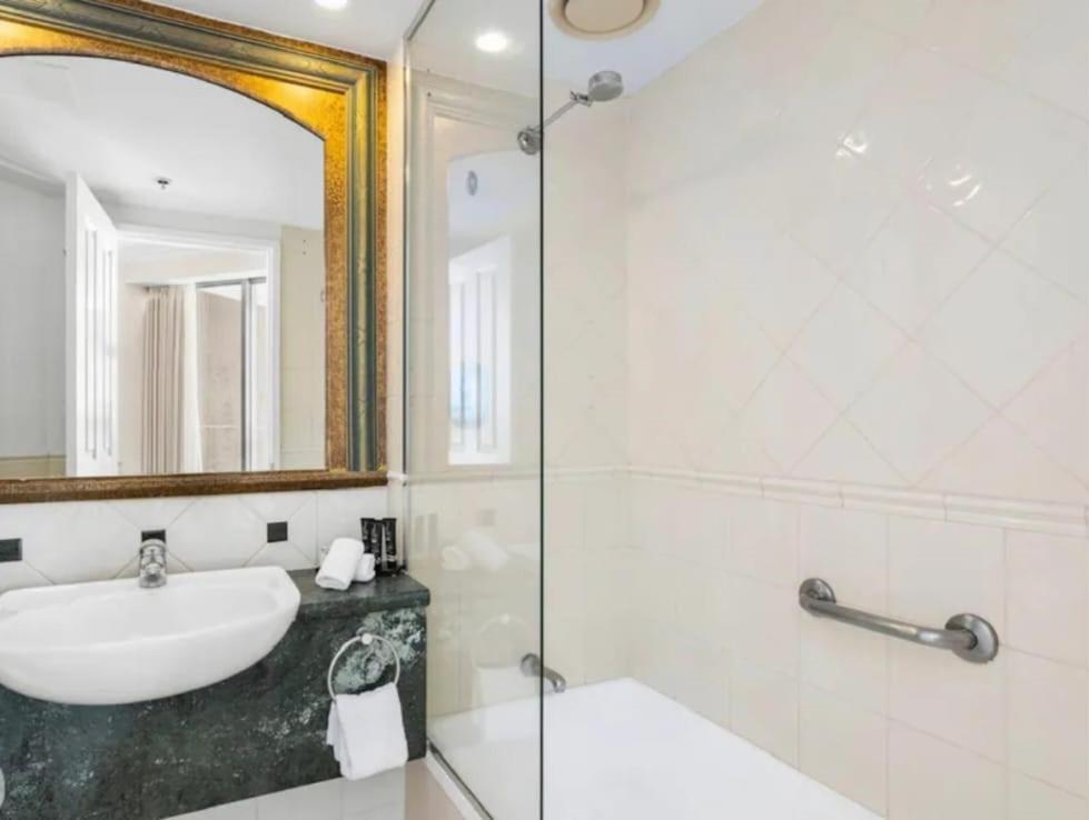 Serain Residences On Legends Gold Coast