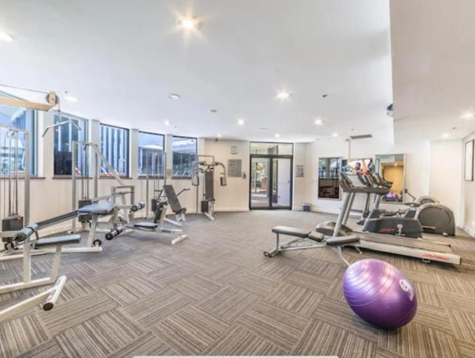 Apartamento Serain Residences On Legends