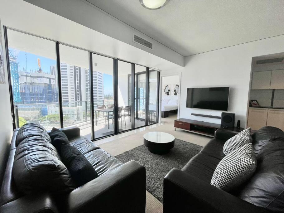 Sierra Grand 802 Apartment