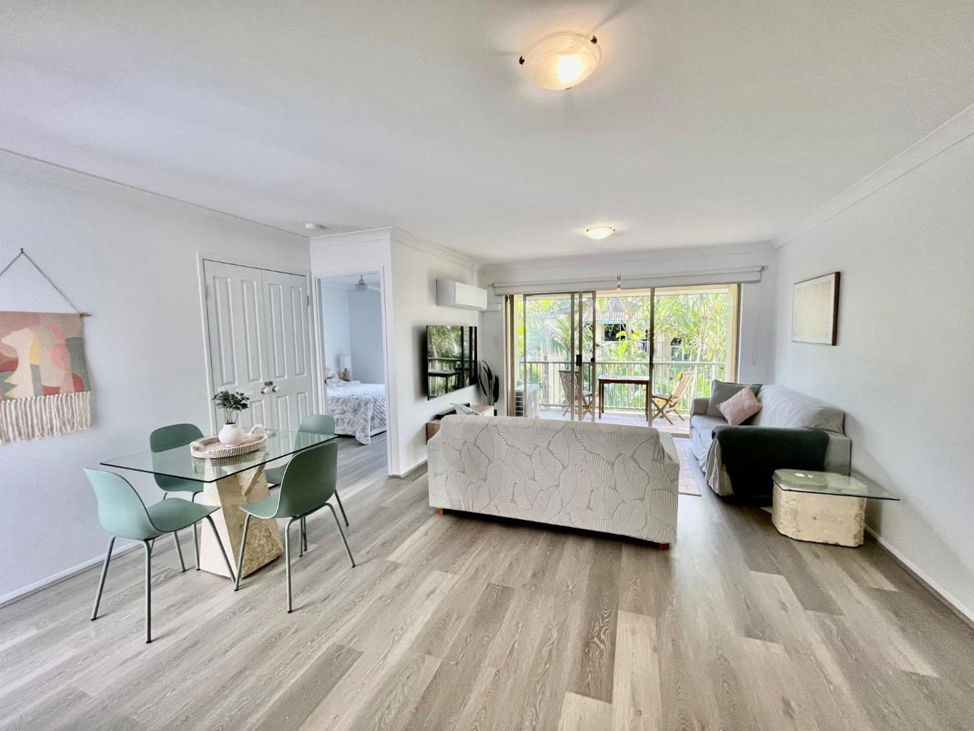 Aparthotel Bila Vista Kirra Beachside 3*