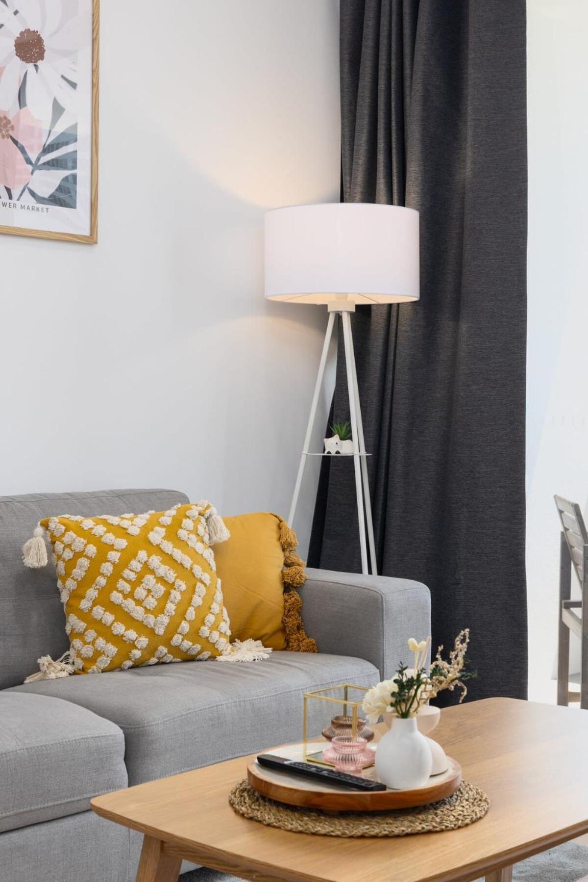 Brand New Cozy 1br Business Nbn Gym Gold Coast