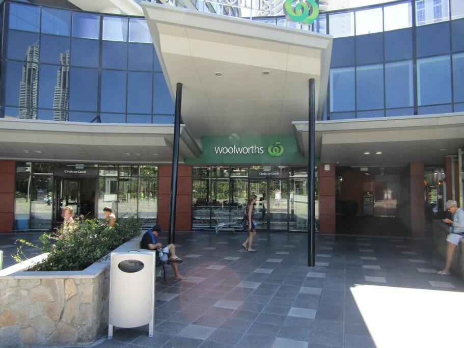 Circle On Cavill Riverview Apartamento