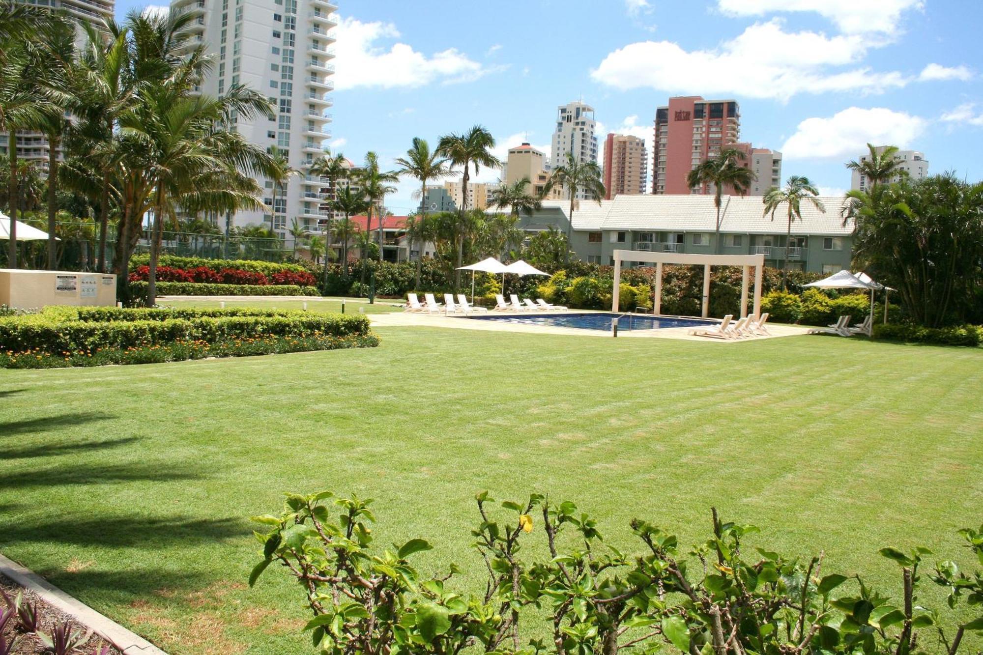 Contessa Gold Coast