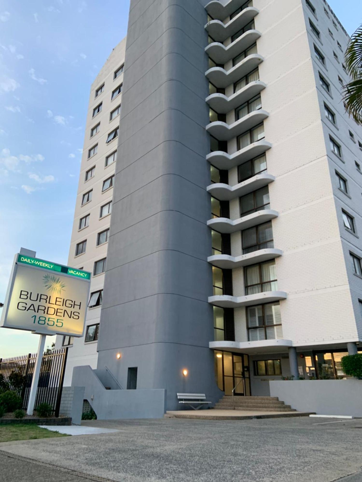 Aparthotel Burleigh Gardens North Hi-rise 3*