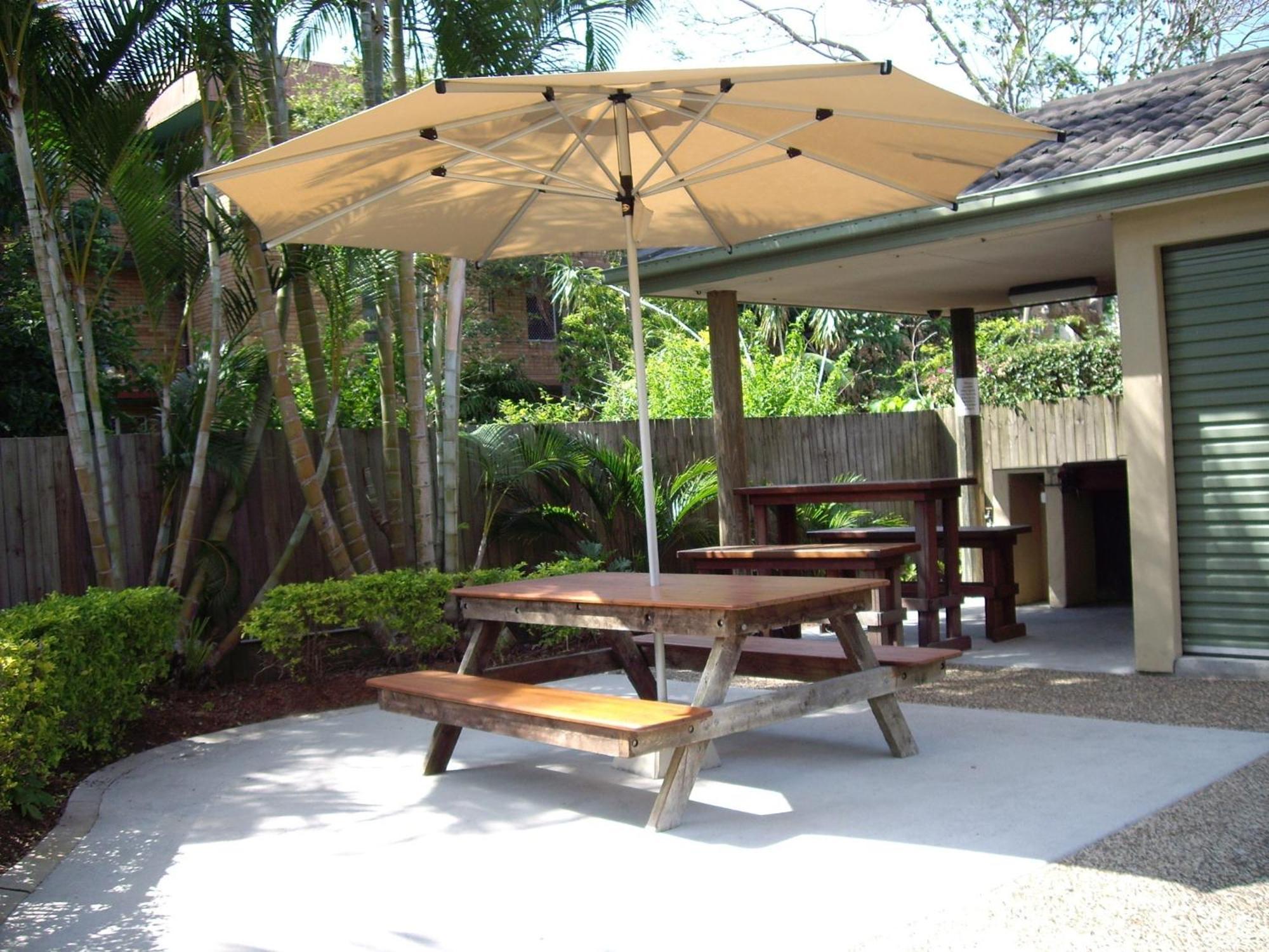 Bila Vista Kirra Beachside Aparthotel
