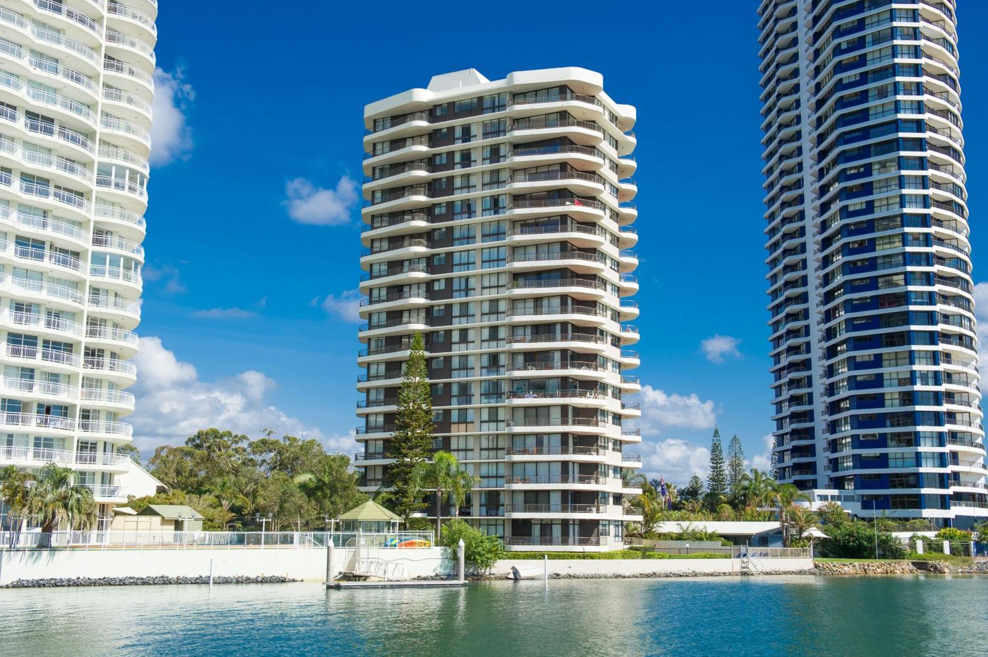 Aparthotel Broadwater Shores Waterfront 3*