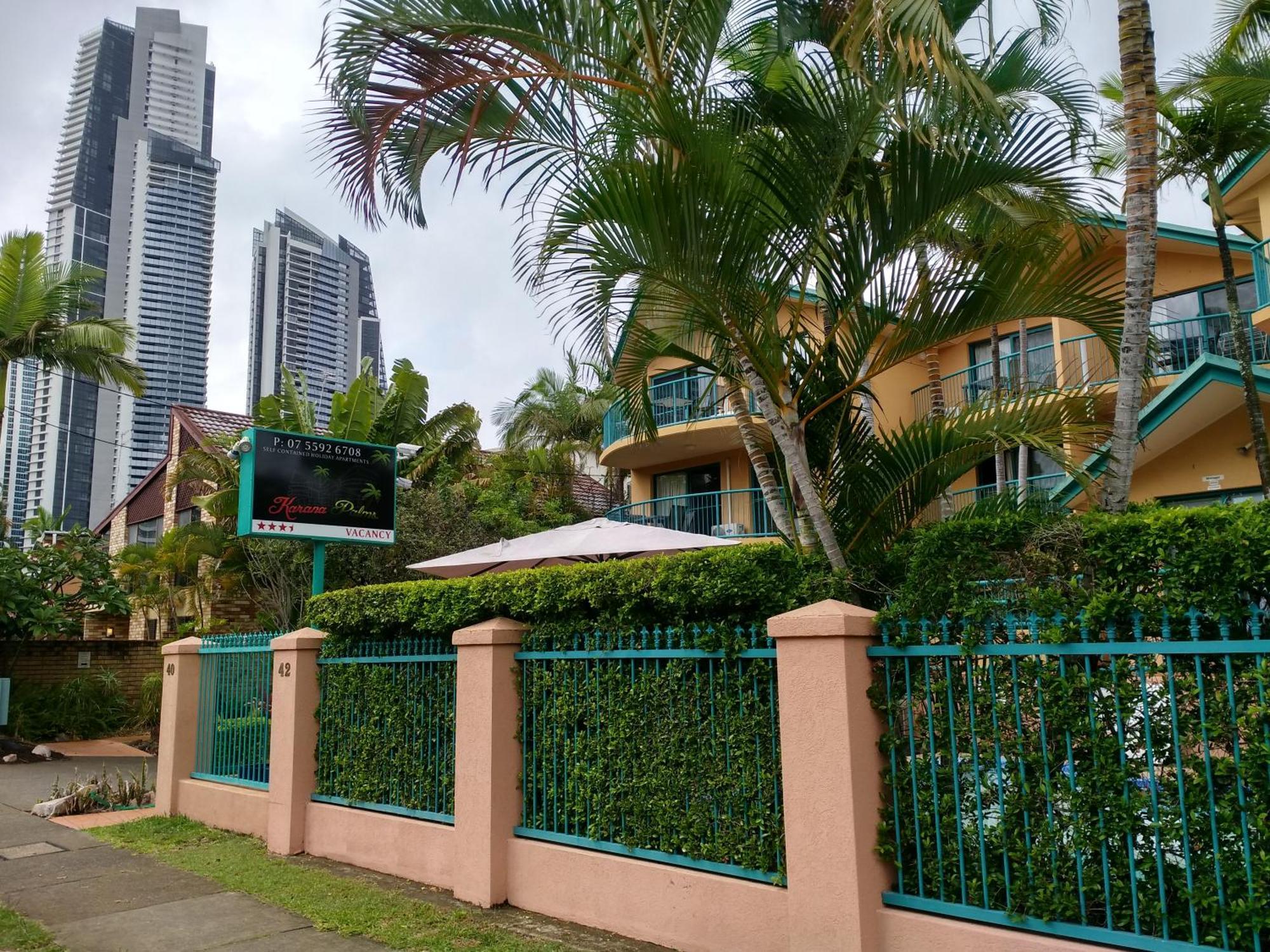 Karana Palms Aparthotel Gold Coast