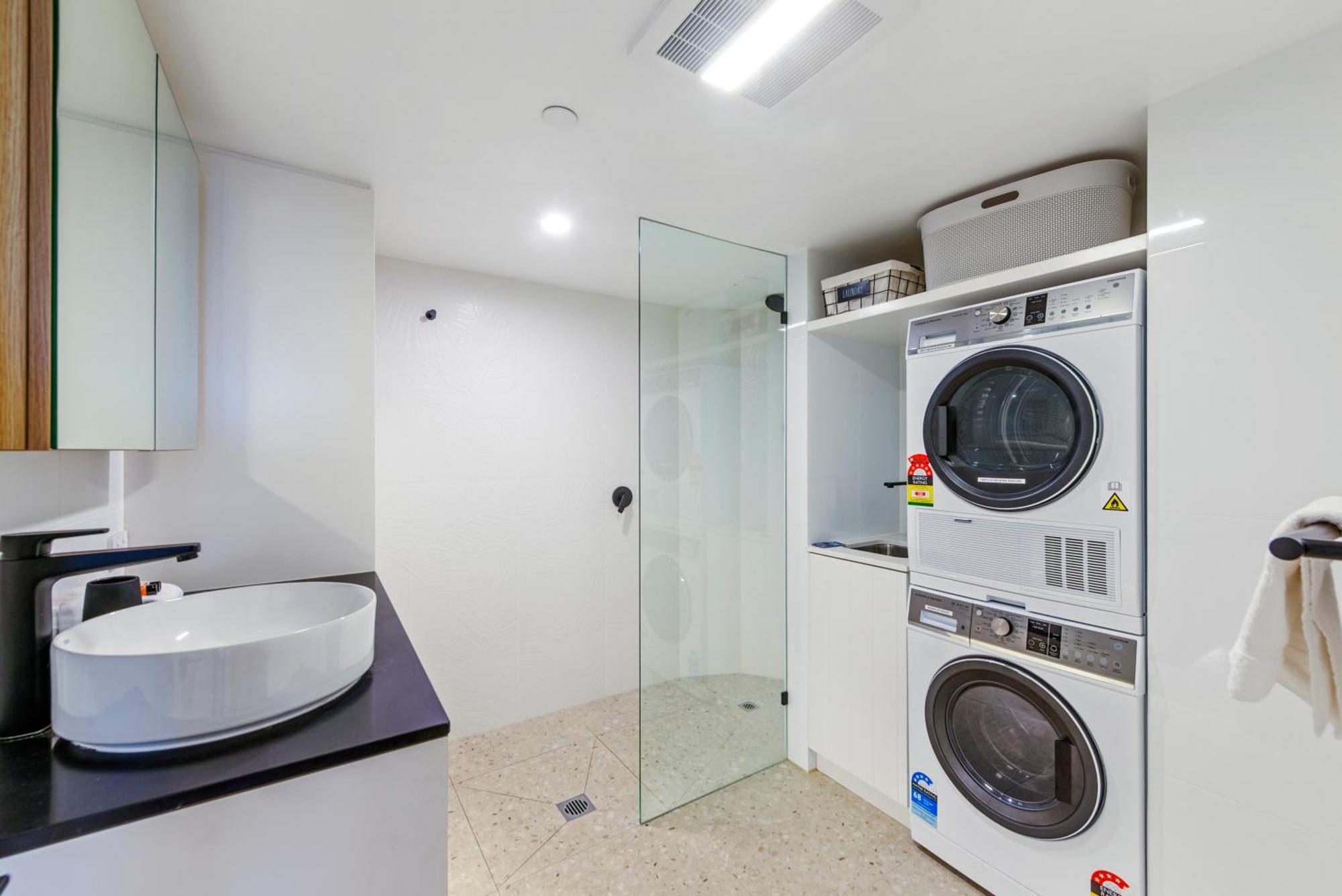 Zenith Ocean Front 3*