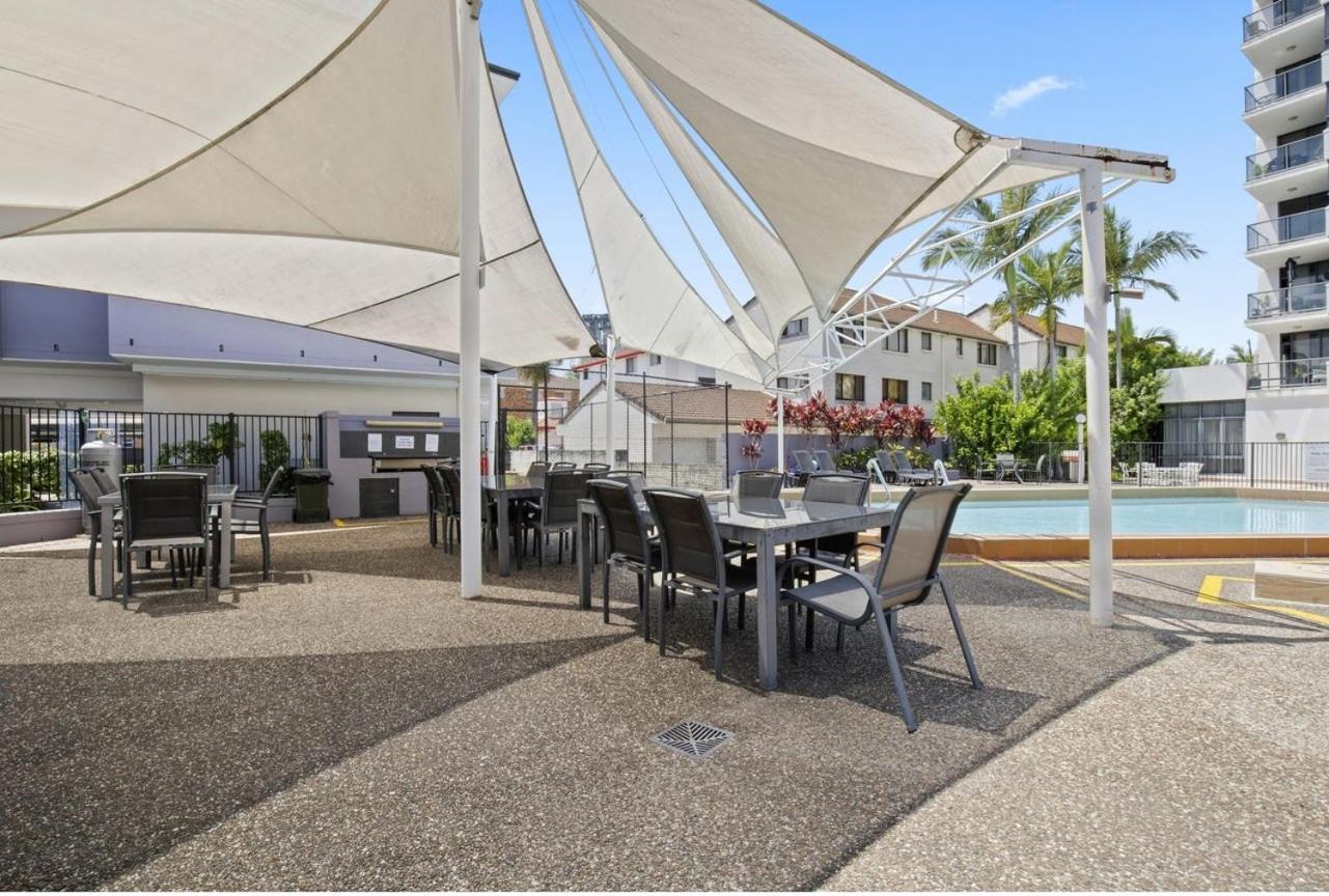 Aparthotel Aqualine On The Broadwater