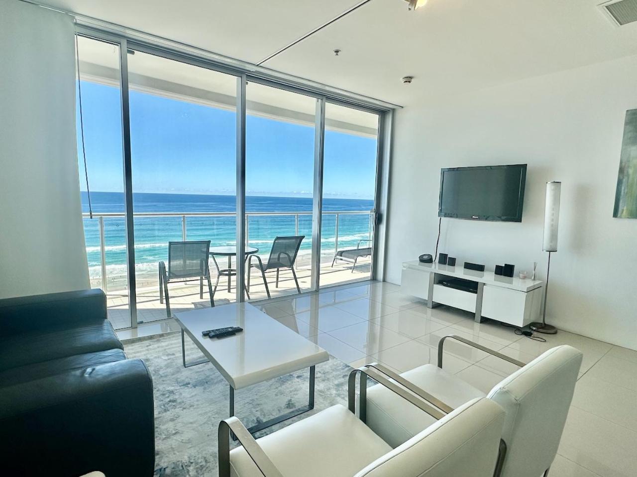 Beachfront On Oasis Centre, Air On Broadbeach 1503 Apartment