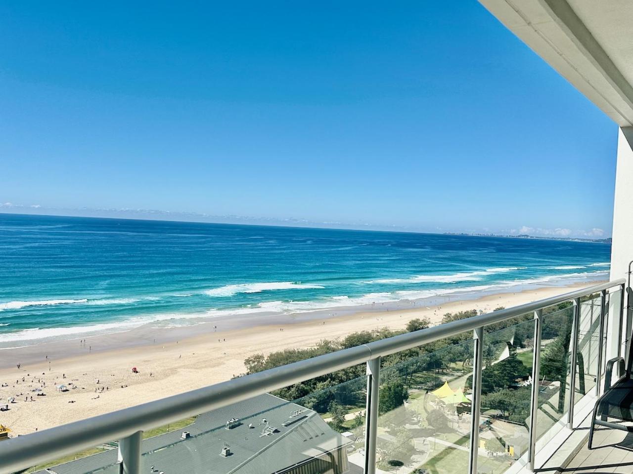 Beachfront On Oasis Centre, Air On Broadbeach 1503 Apartment *