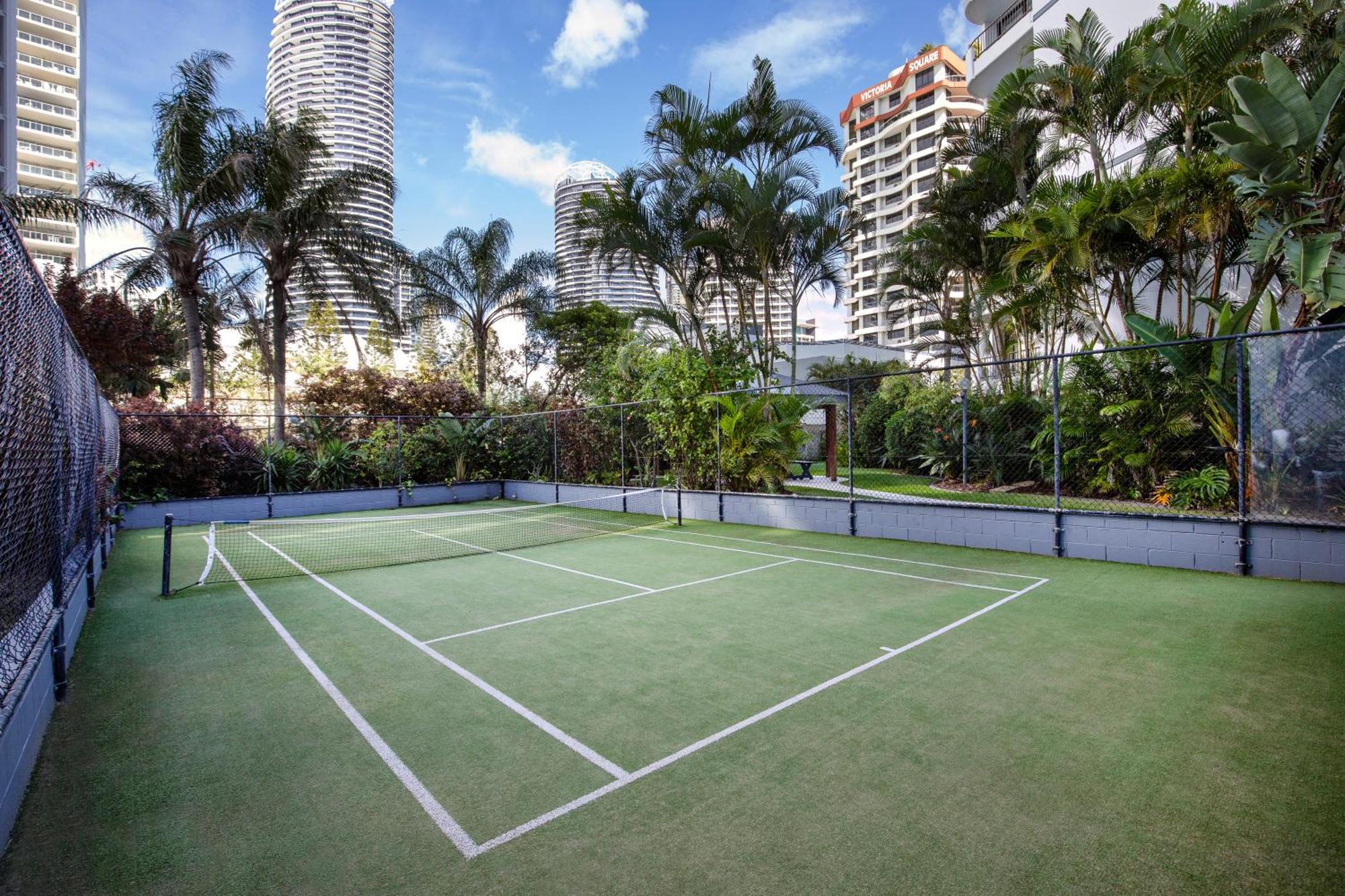 Pacific Broadbeach 4*