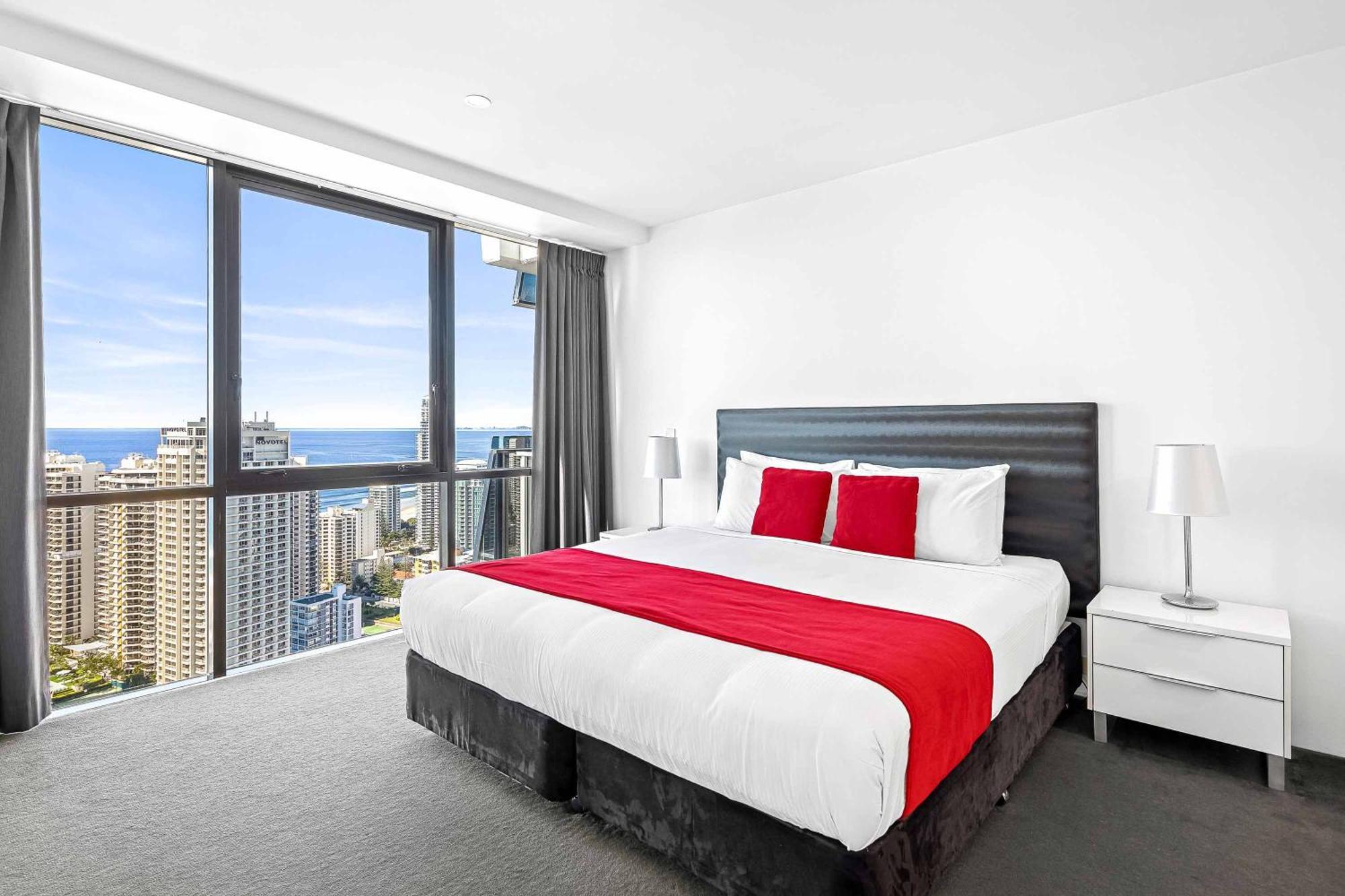 Aparthotel Circle On Cavill Gold Coast