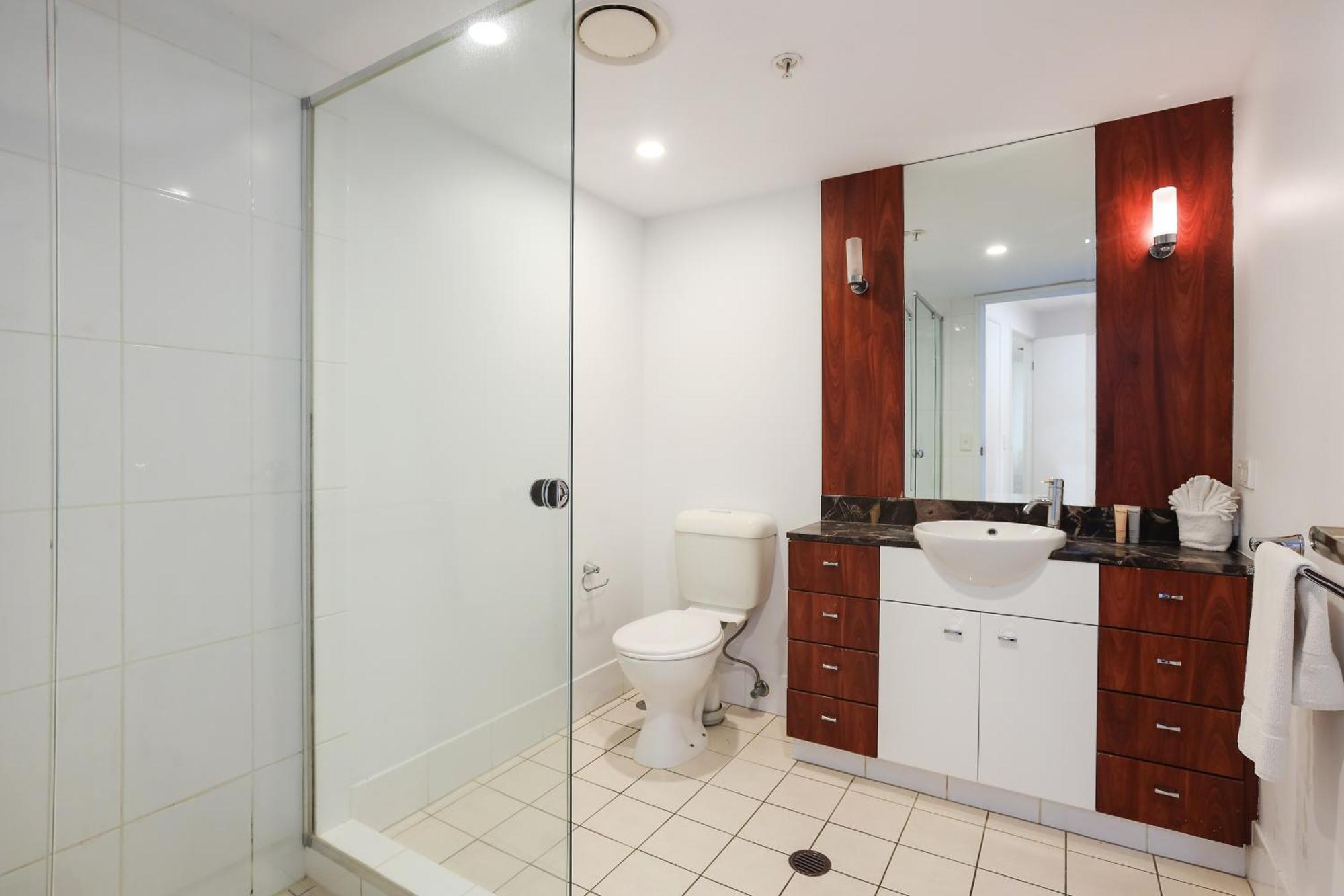 Chevron Renaissance Surfers Paradise Sleeps 10 1st Floor - Optimise * Gold Coast