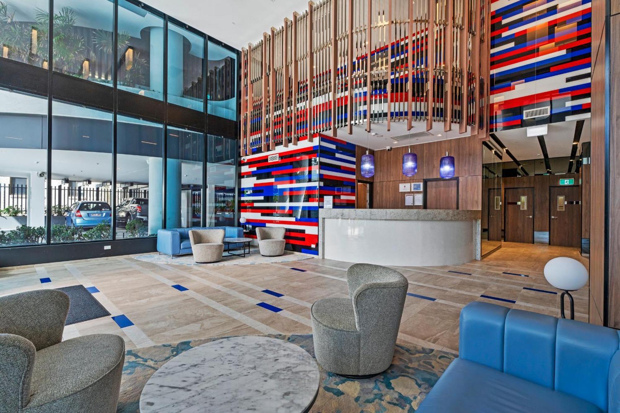 Modern 2 Bedroom Unit At The Gallery Residences In Broadbeach - Q Apartamento Gold Coast