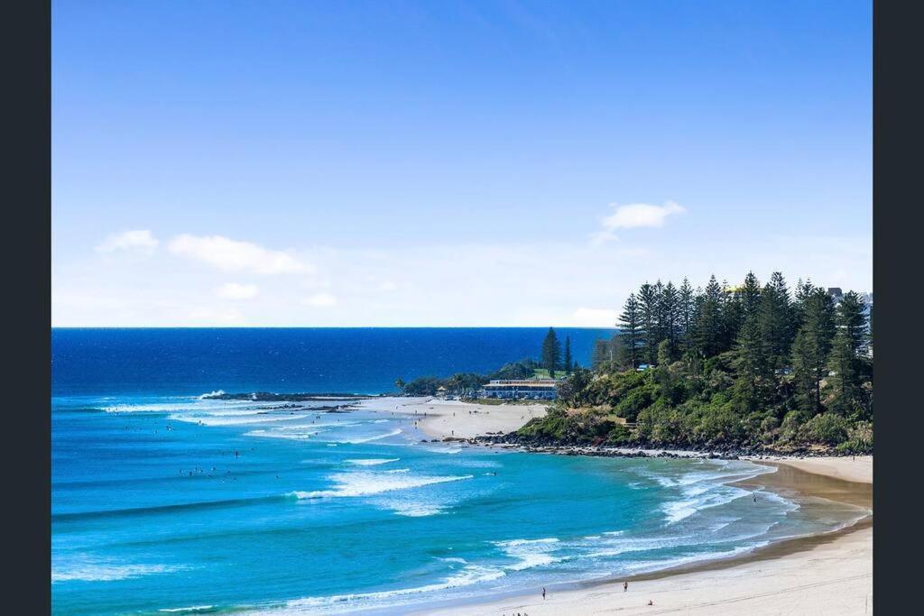 Pet Friendly & Super Retro Pad! Holiday home *