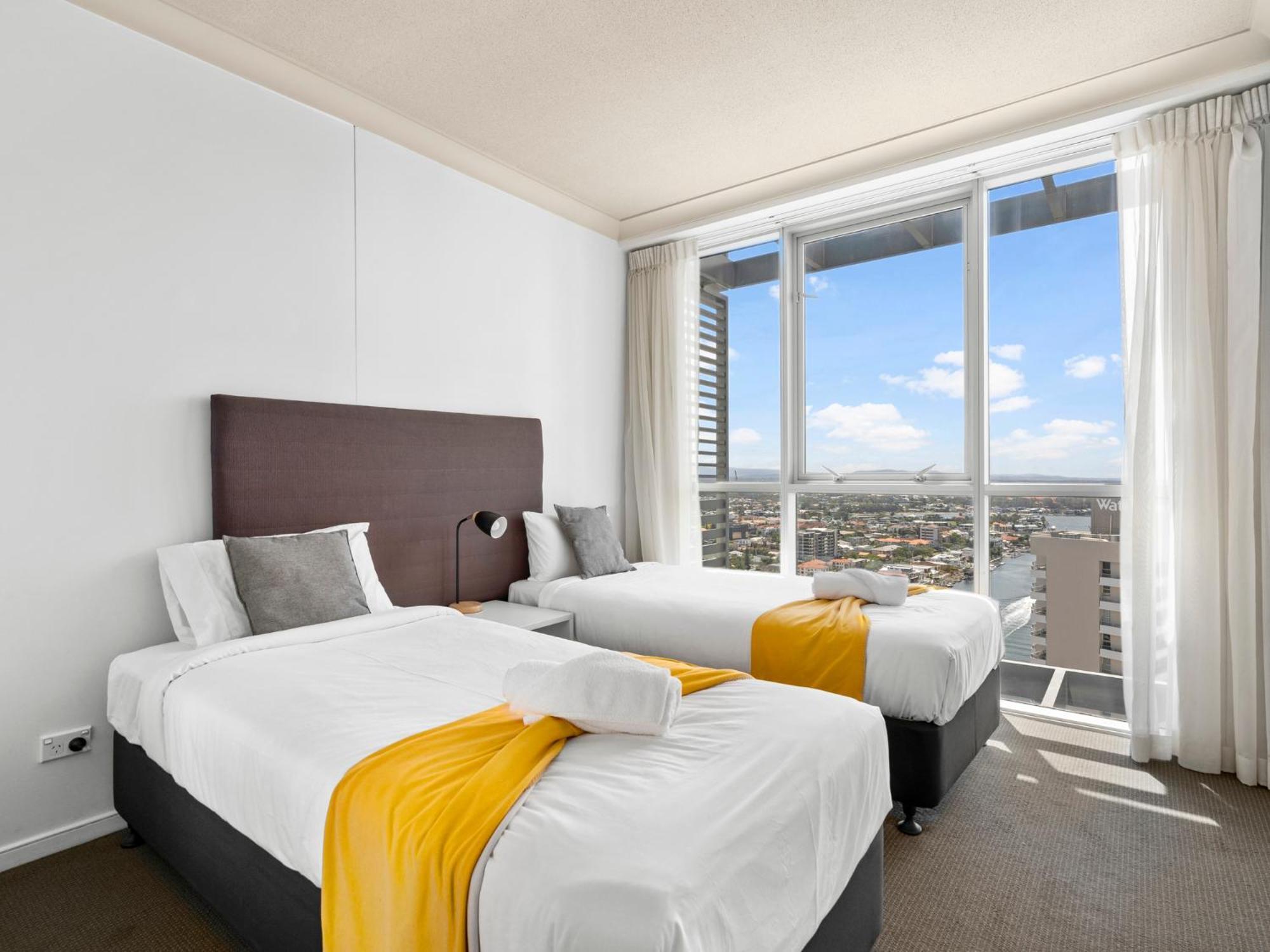 Towers Of Chevron - Private - Hosted By Coastal Letting Co. Apartment *