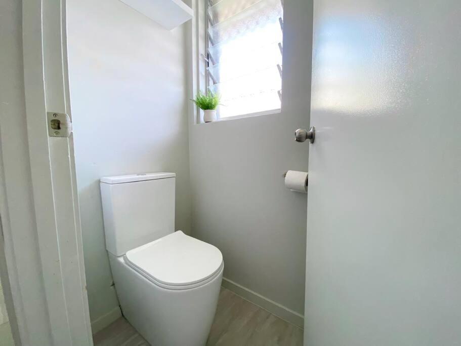 Burleigh Retreat Near Beach, Free Wi-fi Apartment