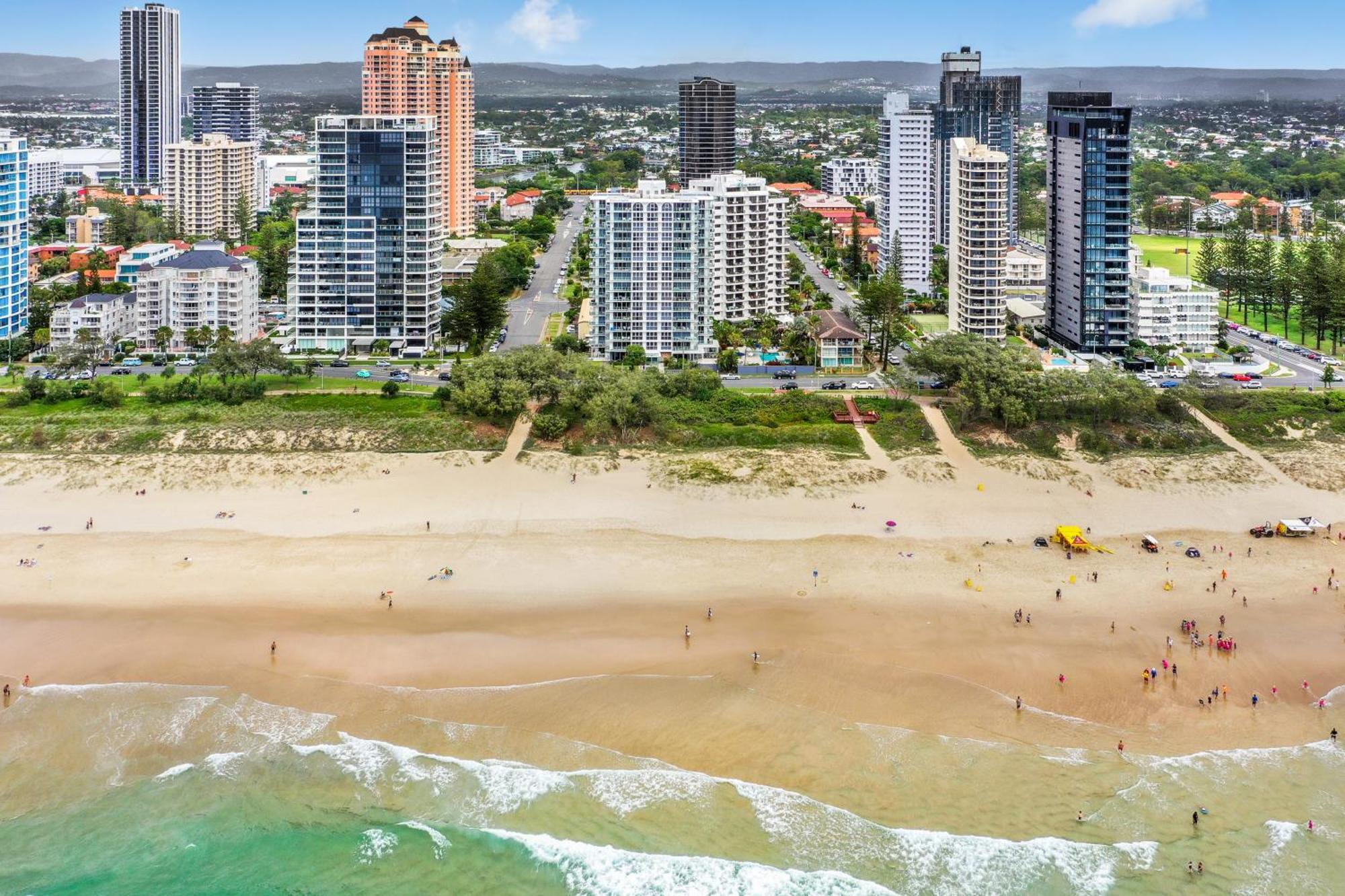 Boulevard Towers On Broadbeach Aparthotel 4*