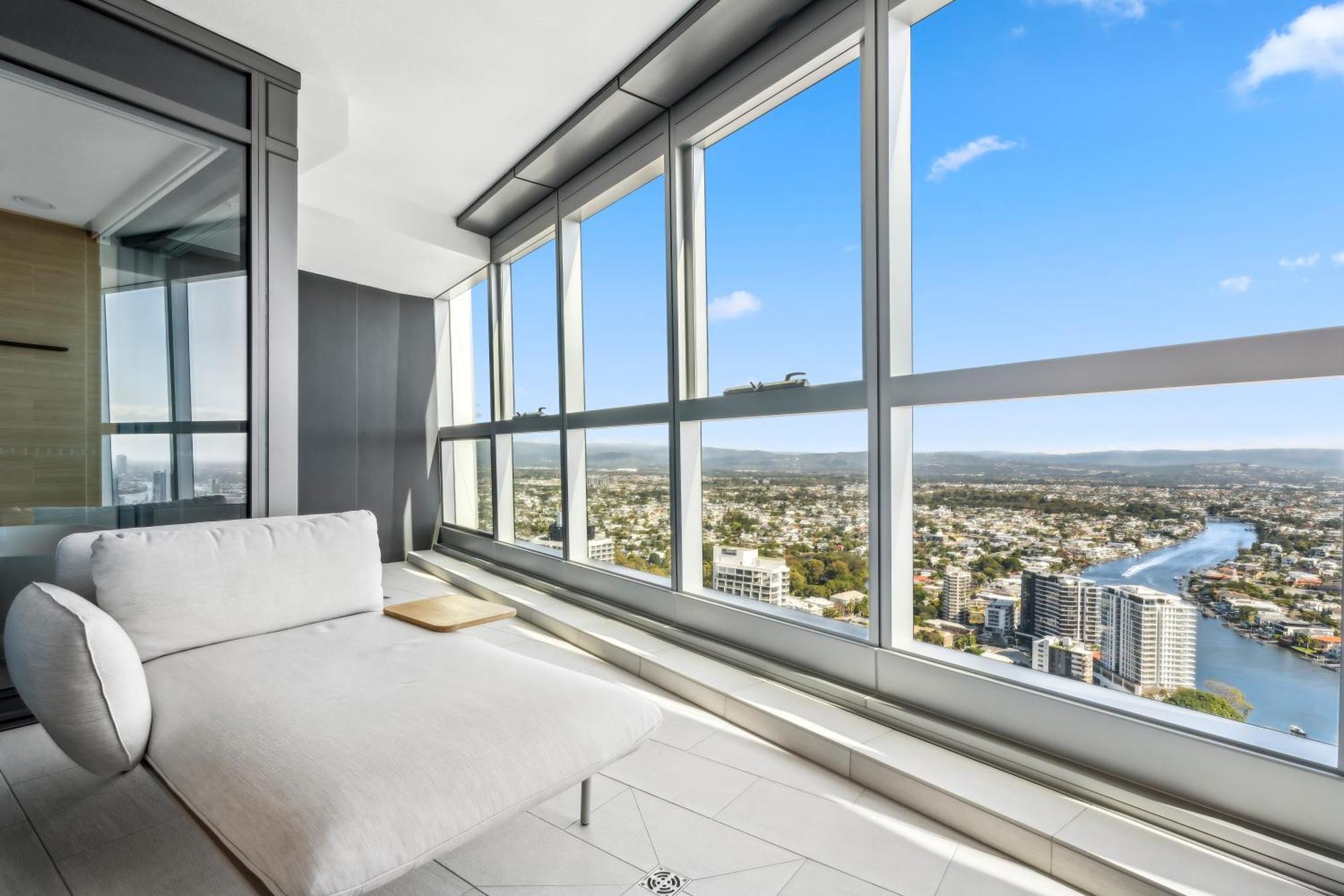 Jewel Beachfront Residences Apartment Gold Coast