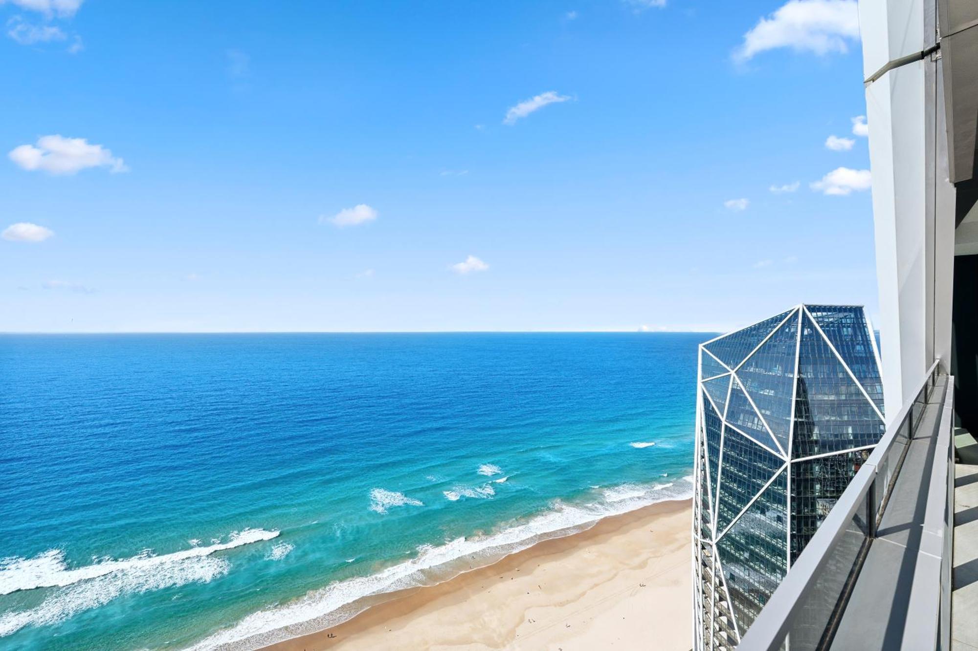 Jewel Beachfront Residences * Gold Coast