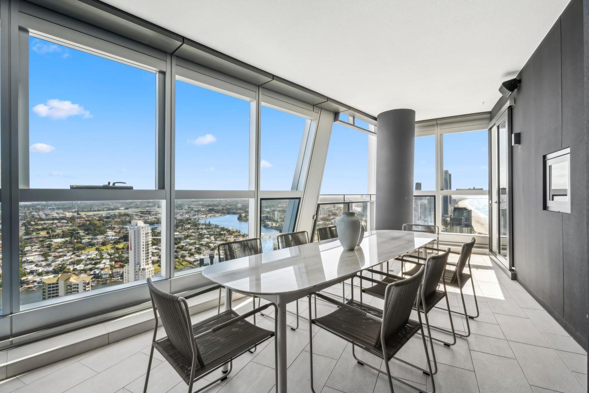 Jewel Beachfront Residences Apartment