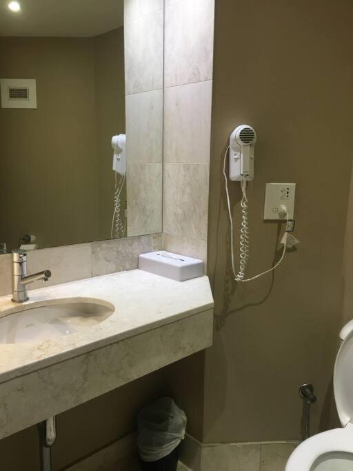 Surfers Paradise Unit *