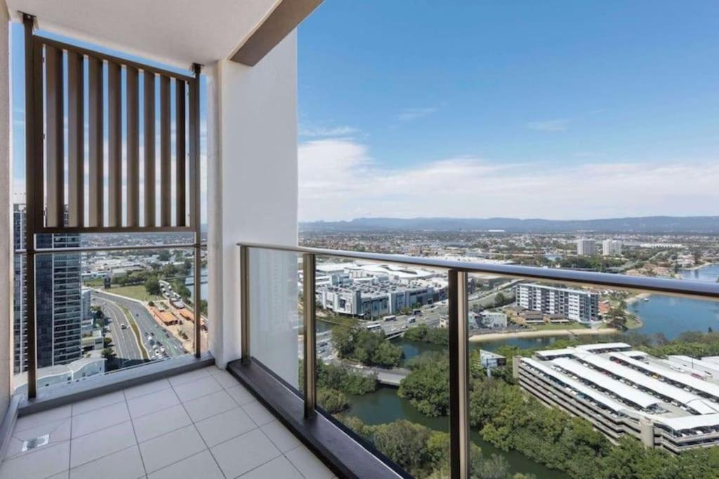 2-br River View *