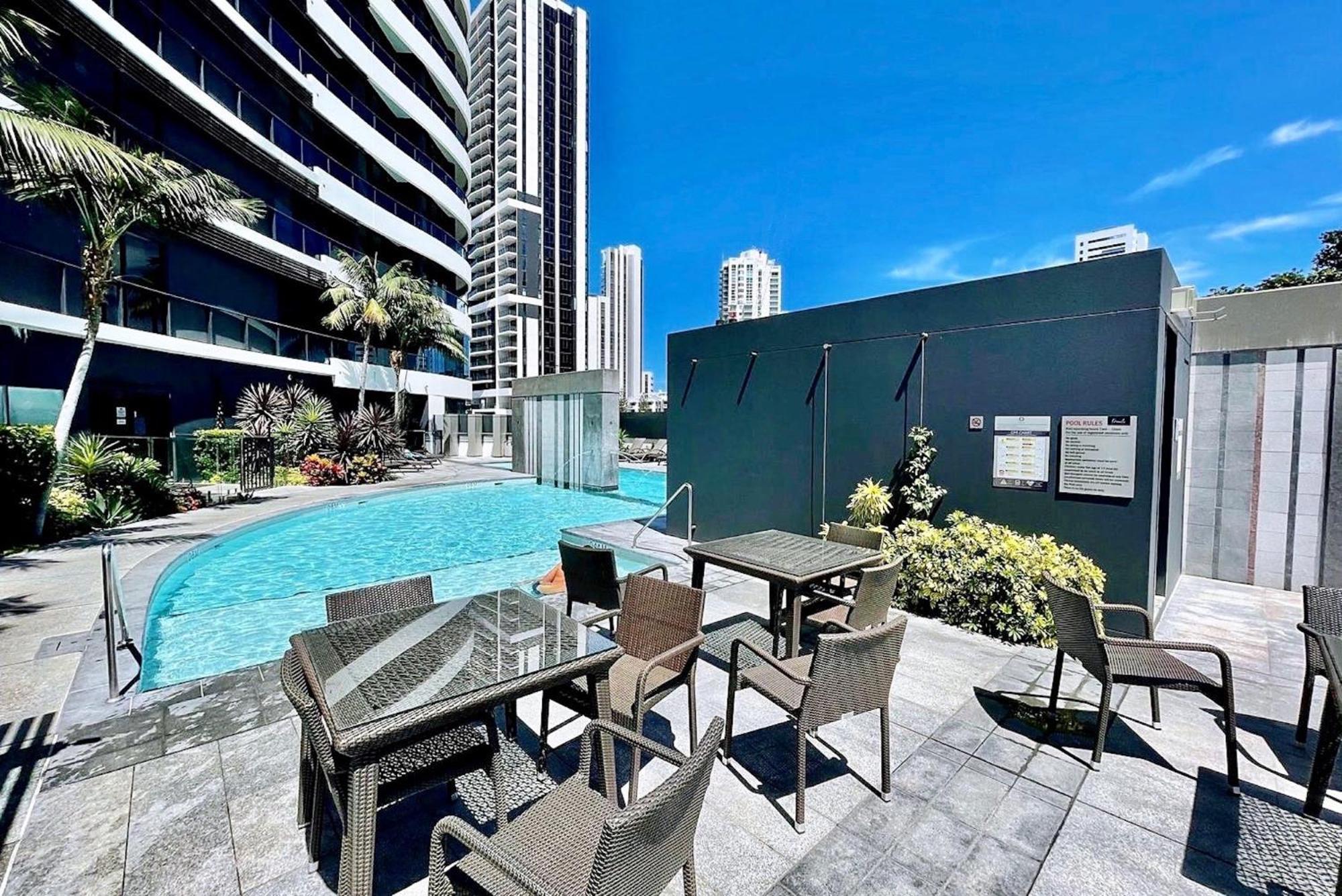 Luxury S Casino Residences Broadbeach - Paradise Apartment
