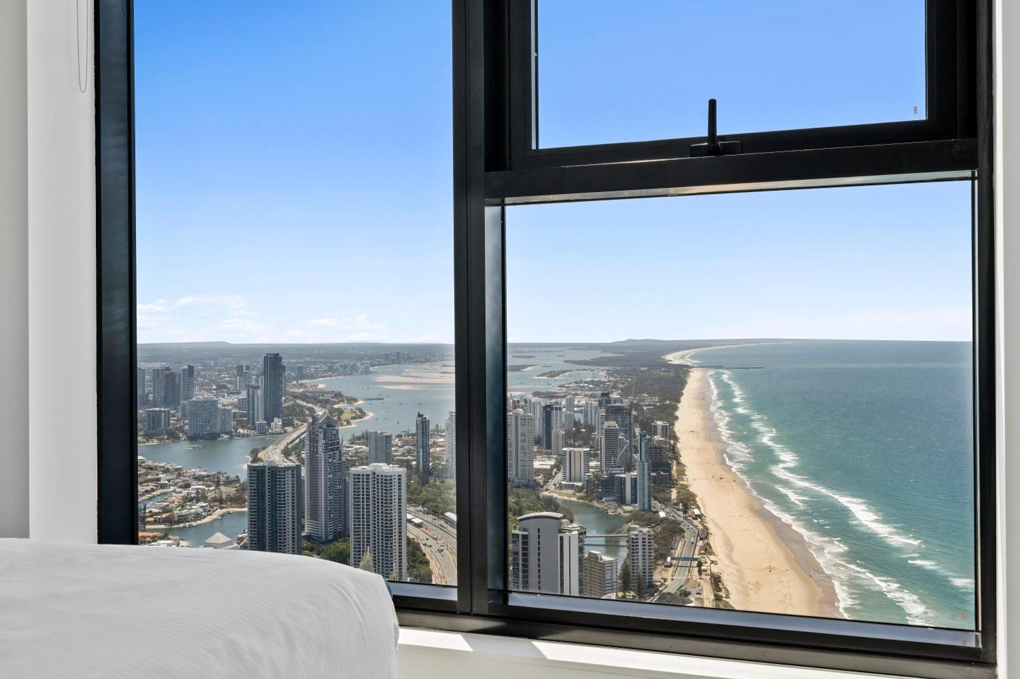 Surfers Paradise New Beachfront *