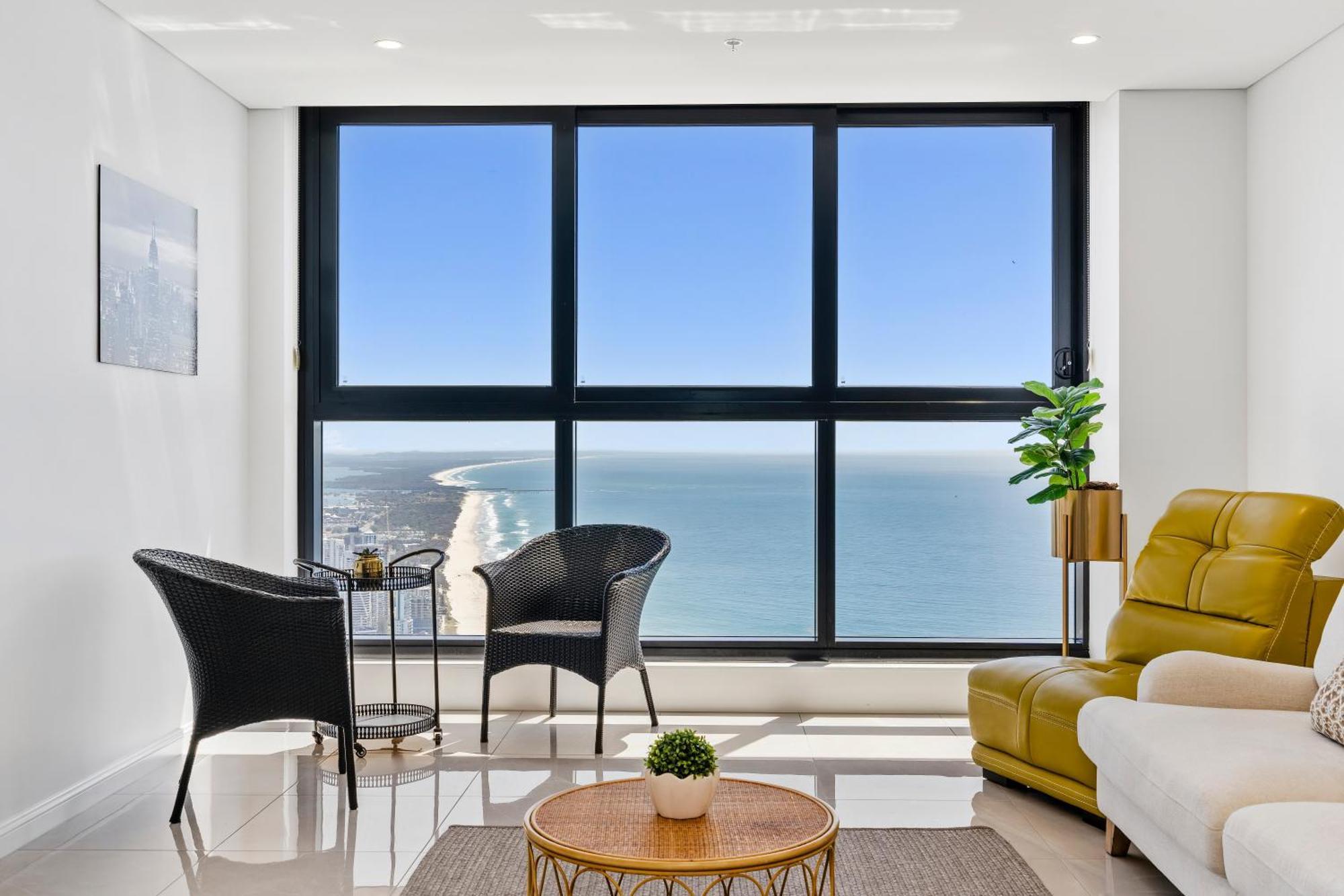 Surfers Paradise New Beachfront * Gold Coast