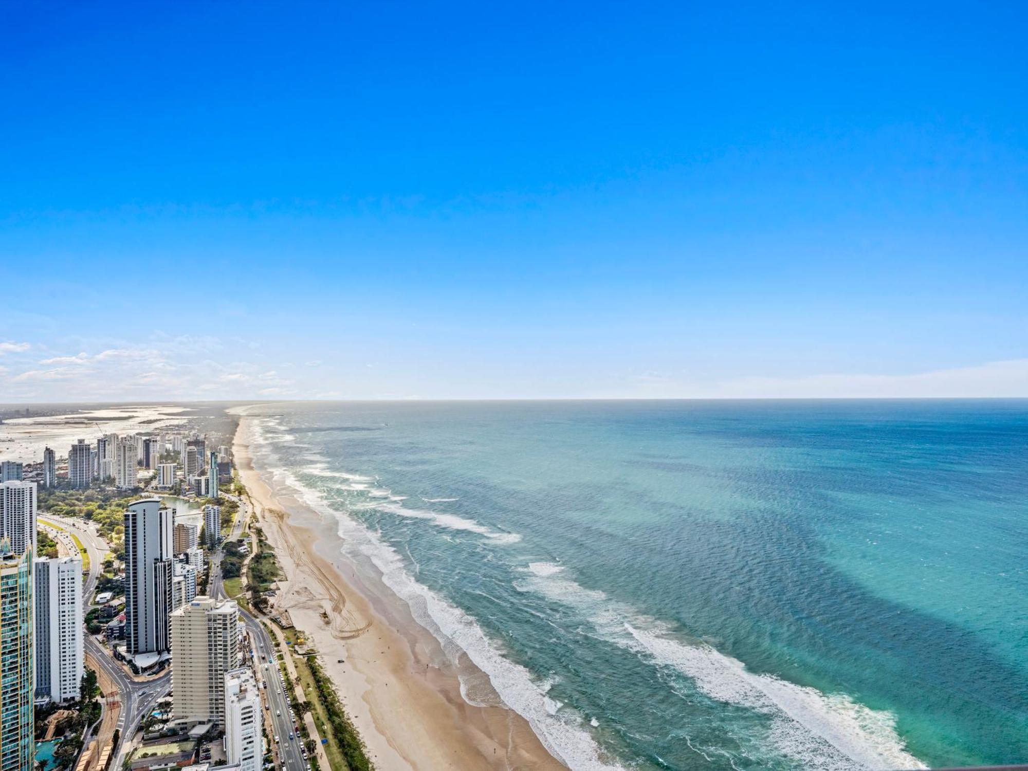 Surfers Paradise New Beachfront *