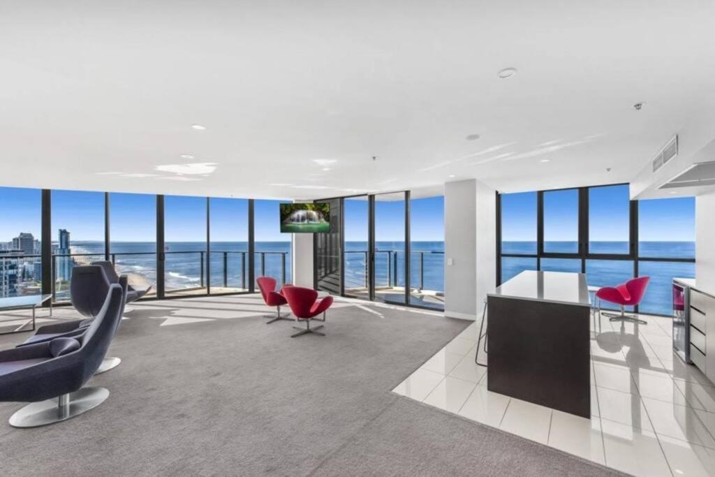 Amazing Ocean View In Surfers Paradise * Gold Coast