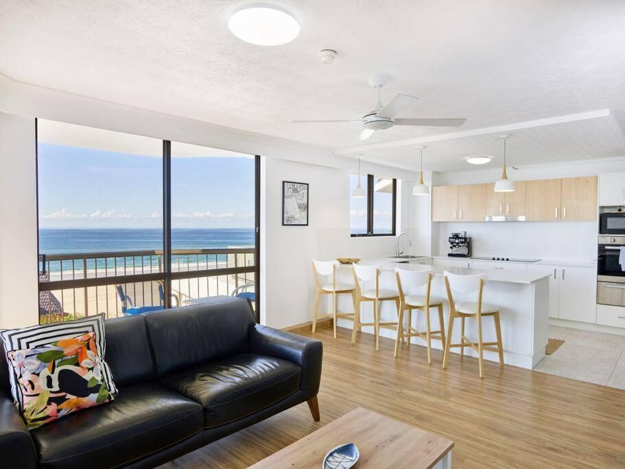 Apartment Palm Side 2 Bedroom *