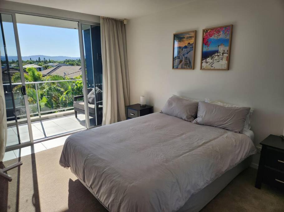 Apartamento Sunset Views - Spacious Getaway Gold Coast