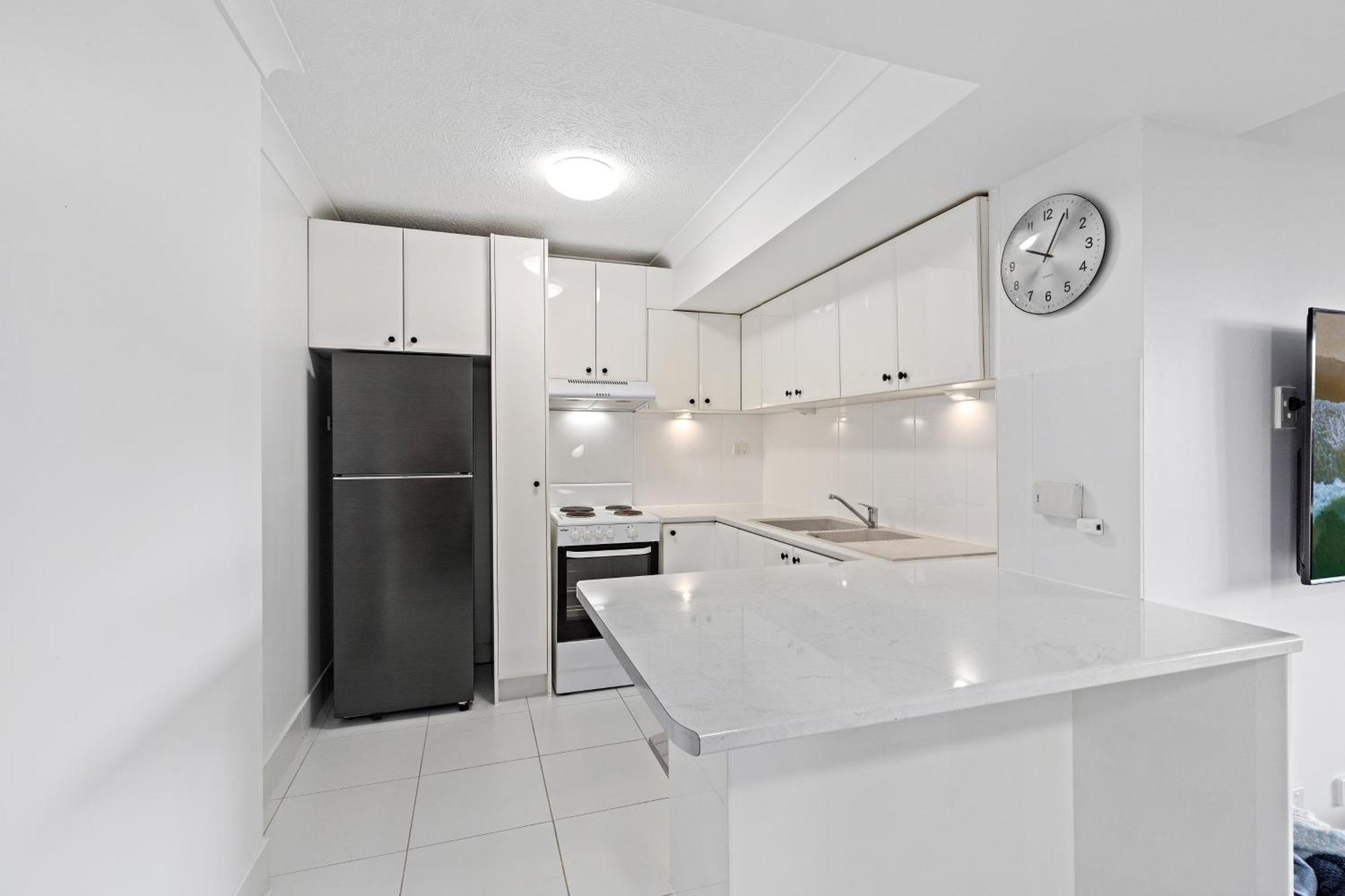 Pacific Broadbeach Aparthotel